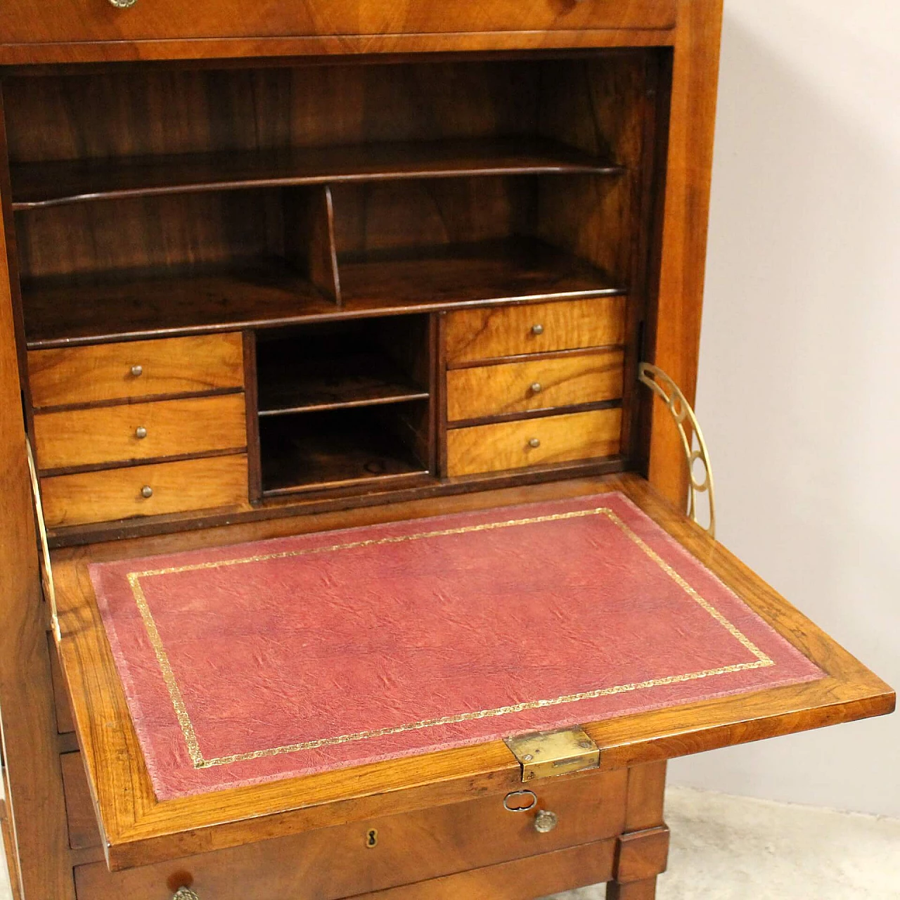 Empire solid walnut and walnut paneled secrétaire, early 19th century 9