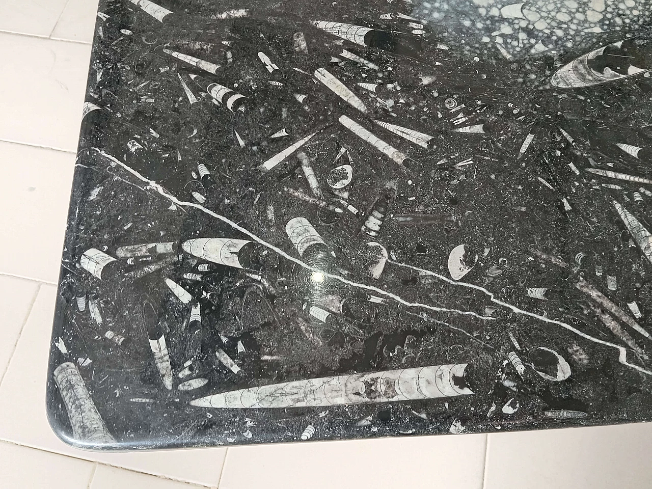 Tavolino in marmo Fossile Nero, anni '80 10