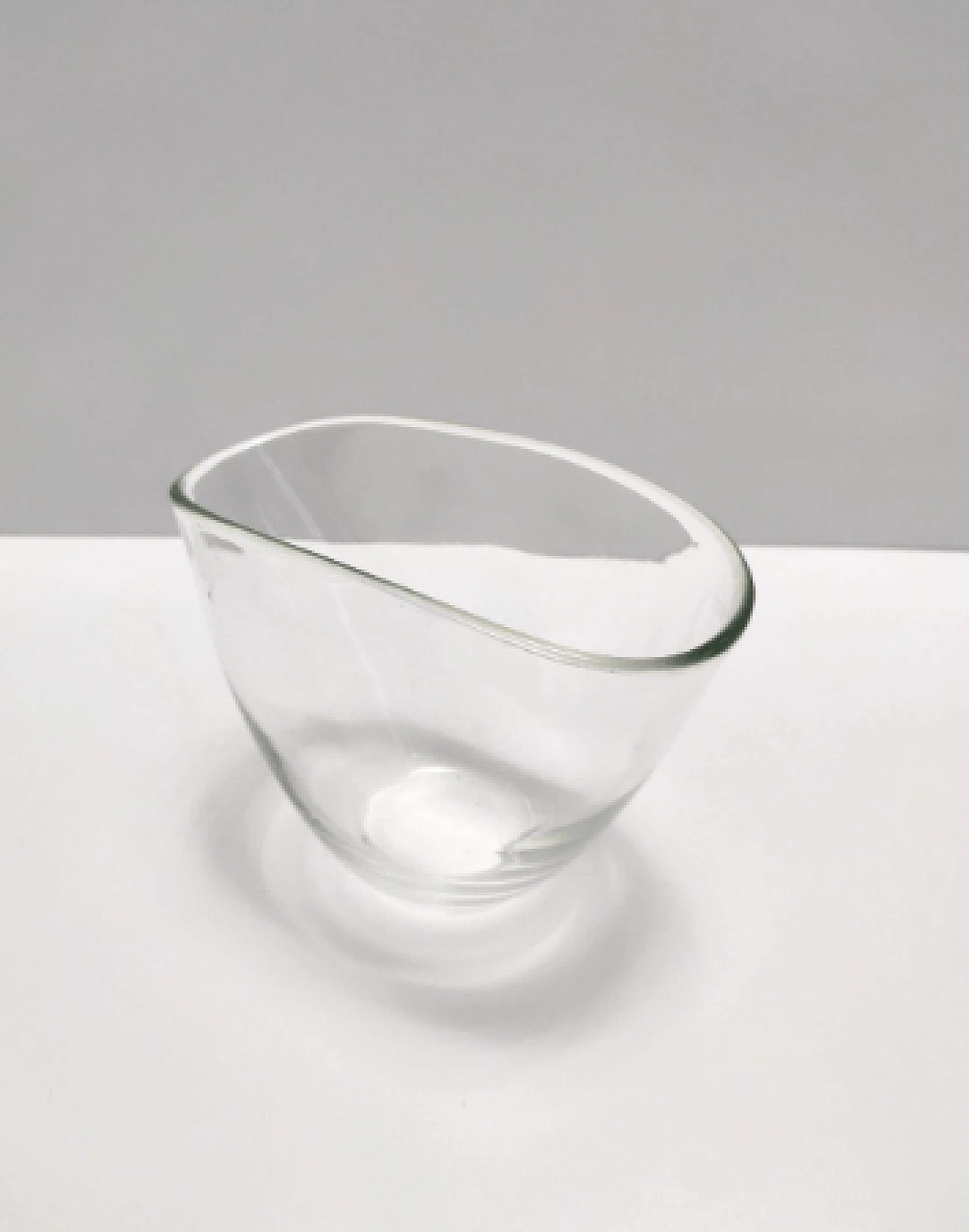 Transparent Murano blown glass vase, 1950s 6