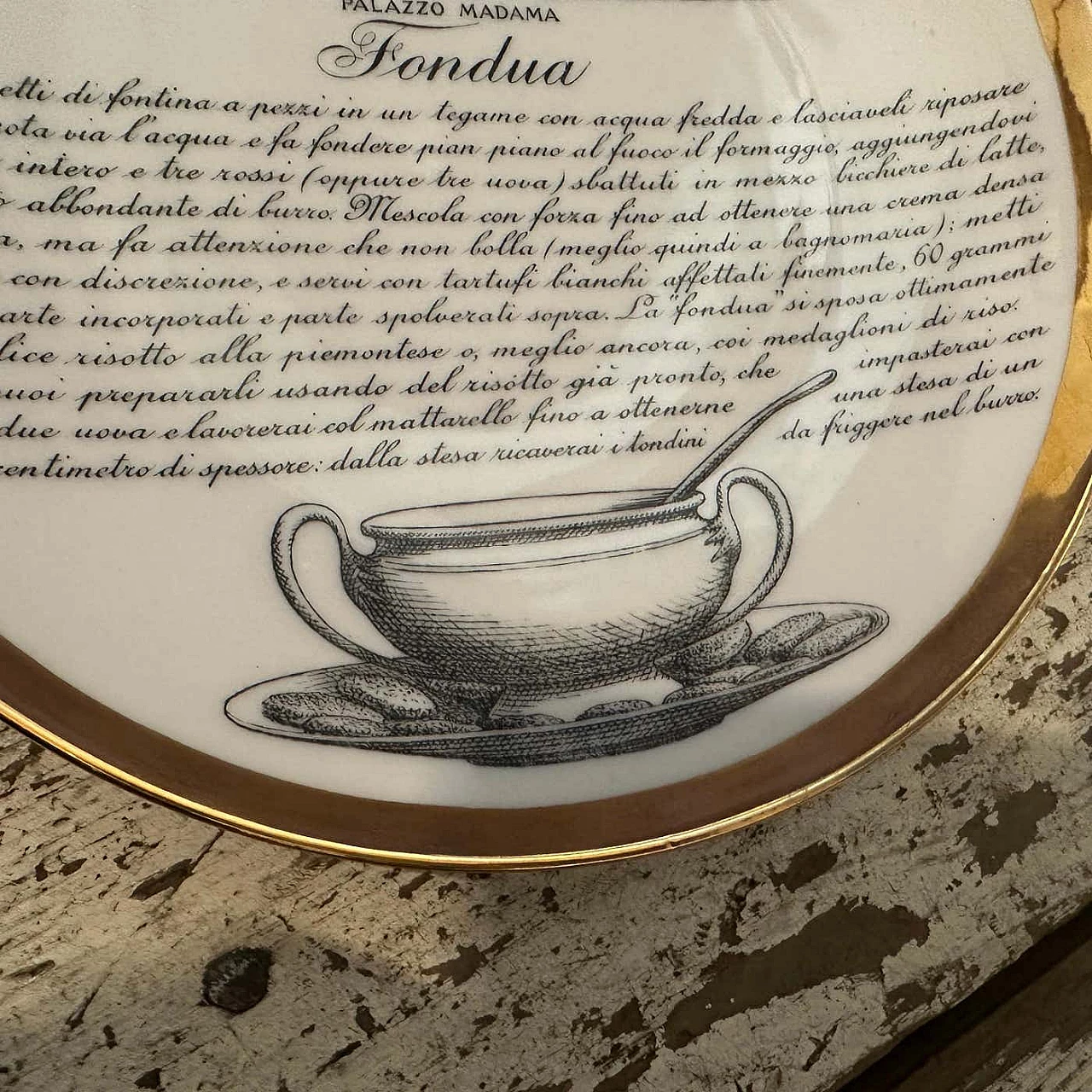 4 Porcelain wall plates by Piero Fornasetti for Fiat, 1970s 7