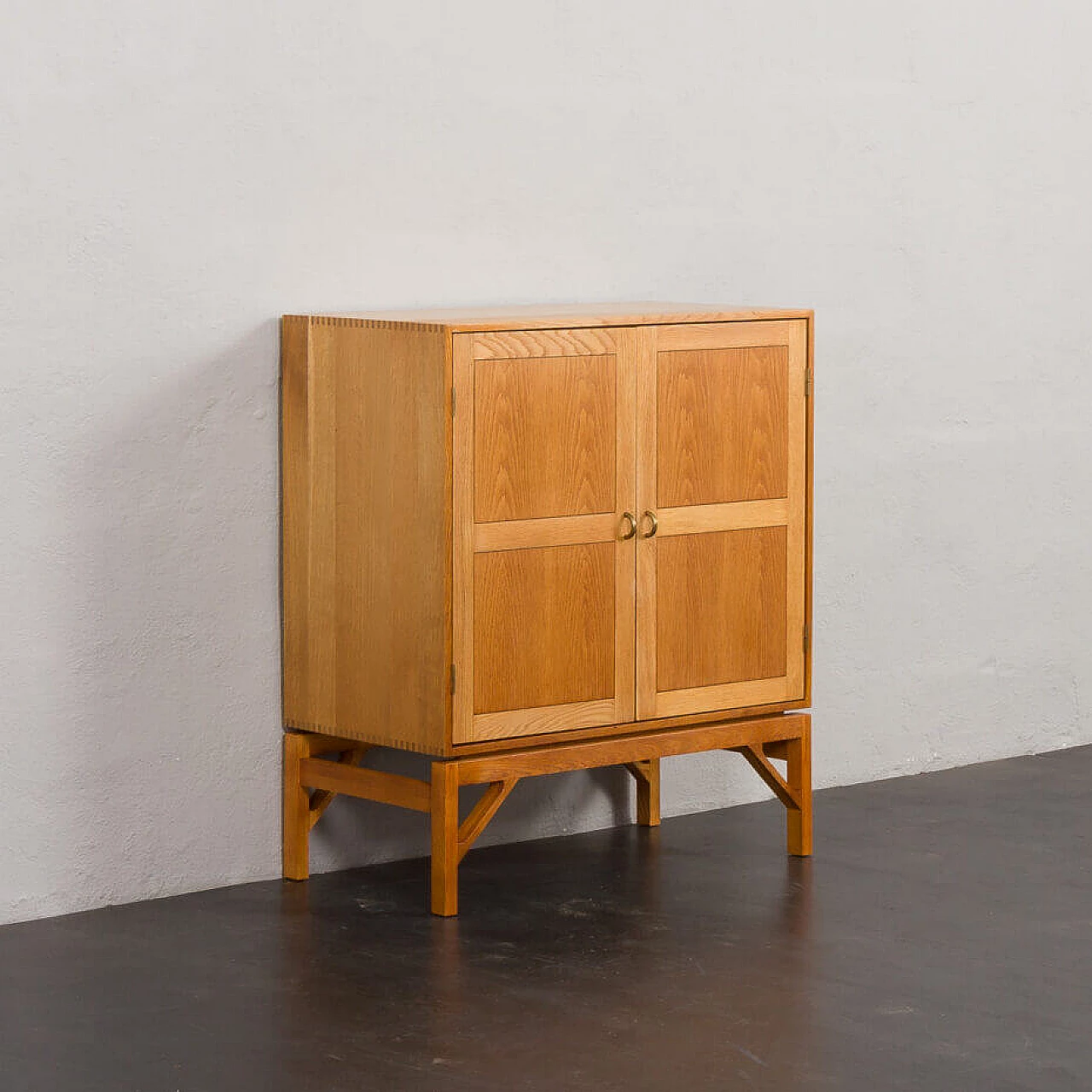 Solid oak vinyl cabinet by Christen Hvidt for Soborg Mobelfabrik, 1970s 3