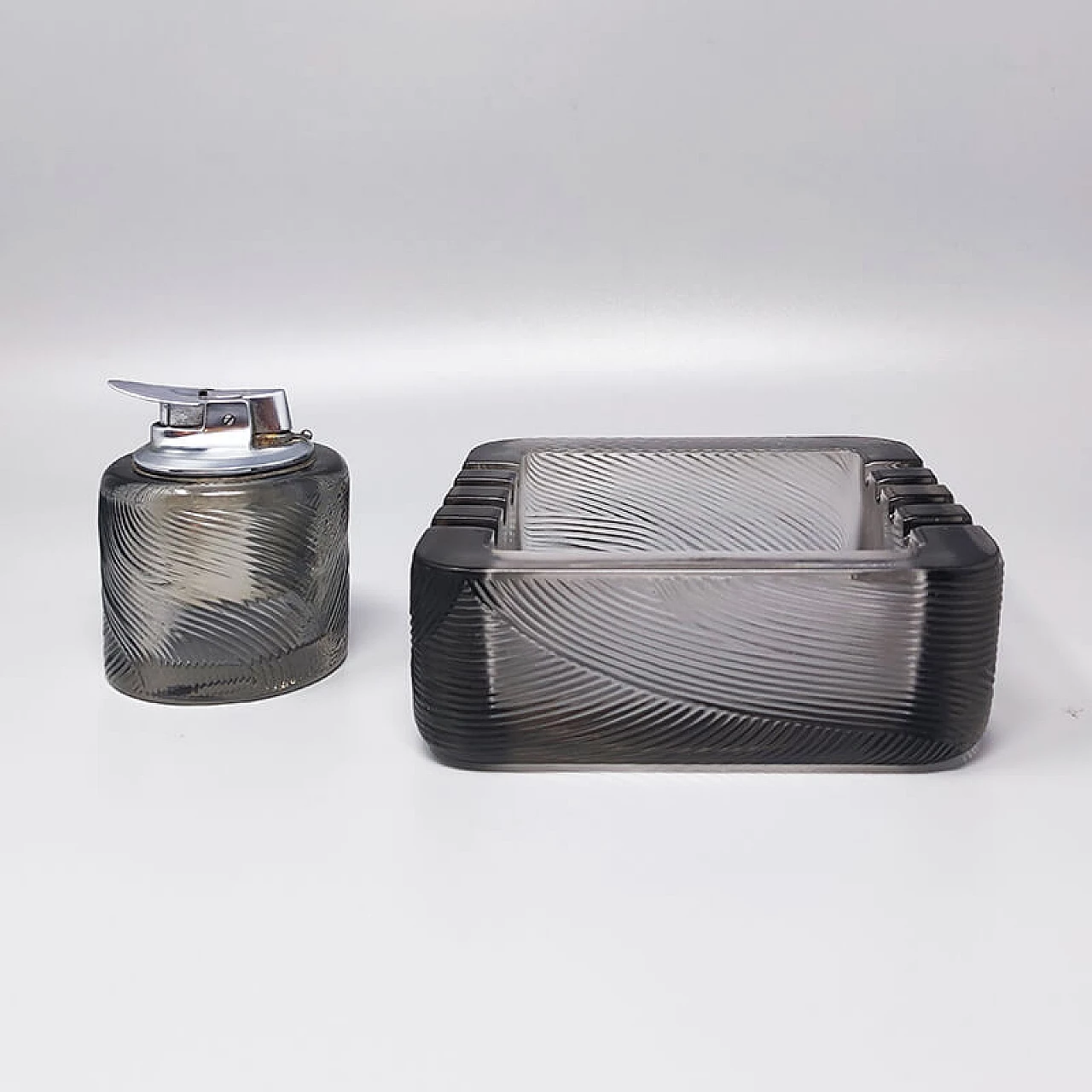 Accendino da tavolo e posacenere in cristallo di Sergio Asti per Arnolfo di Cambio, anni '70 2