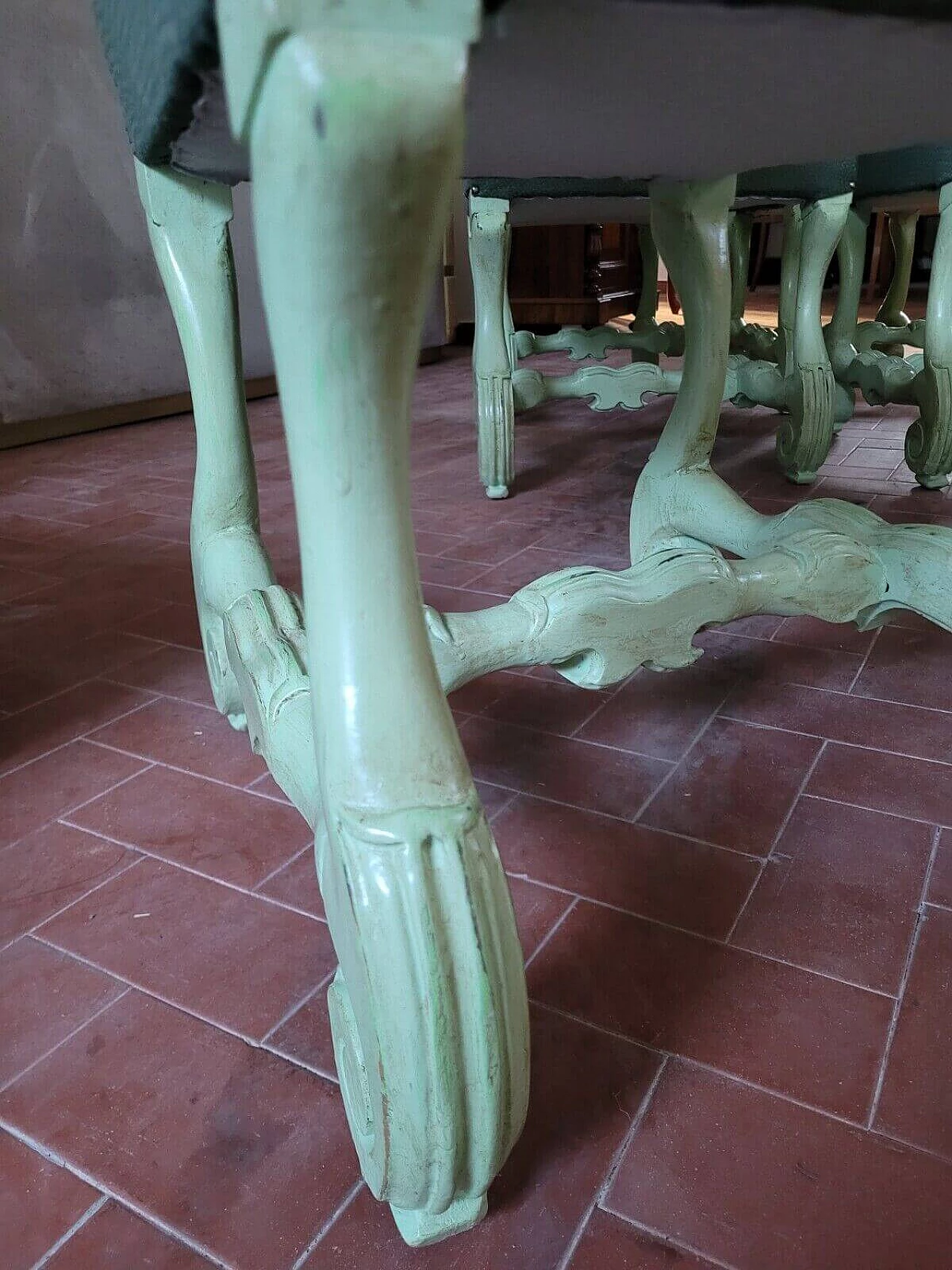6 Sedie laccate verdi in stile settecentesco, inizio '900 11