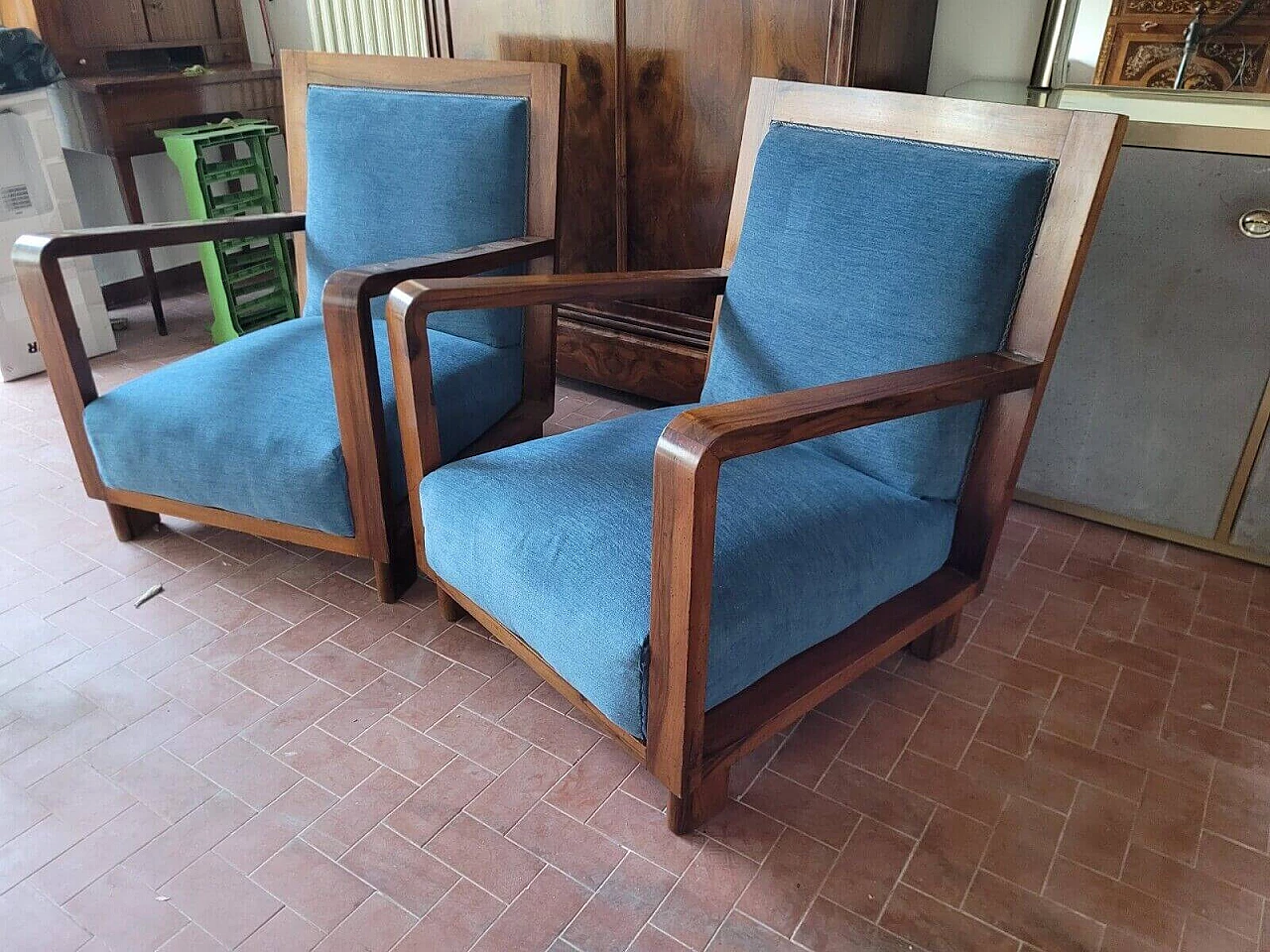 Pair of Art Deco walnut armchairs, 1930s 5