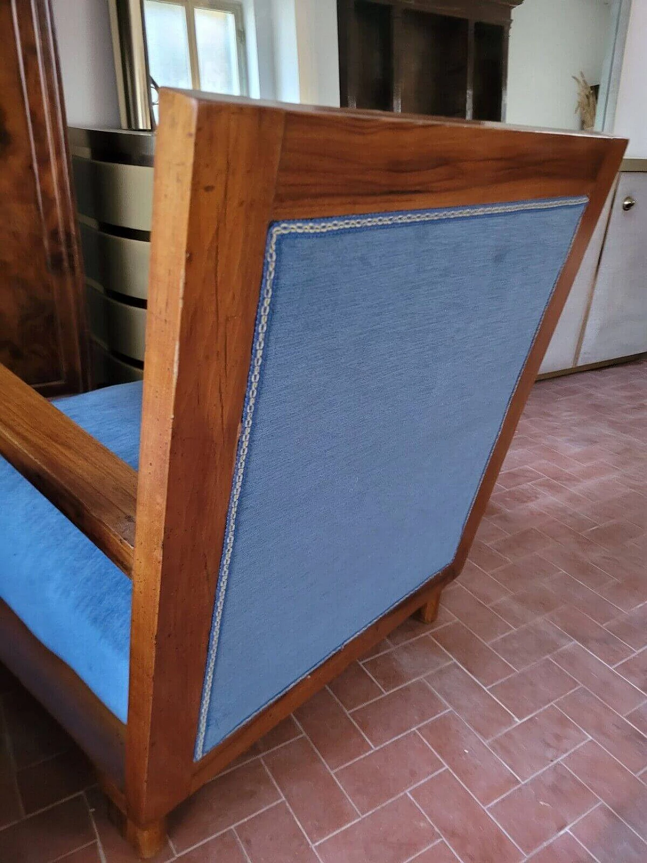 Coppia di poltrone Art Decò in noce, anni '30 7