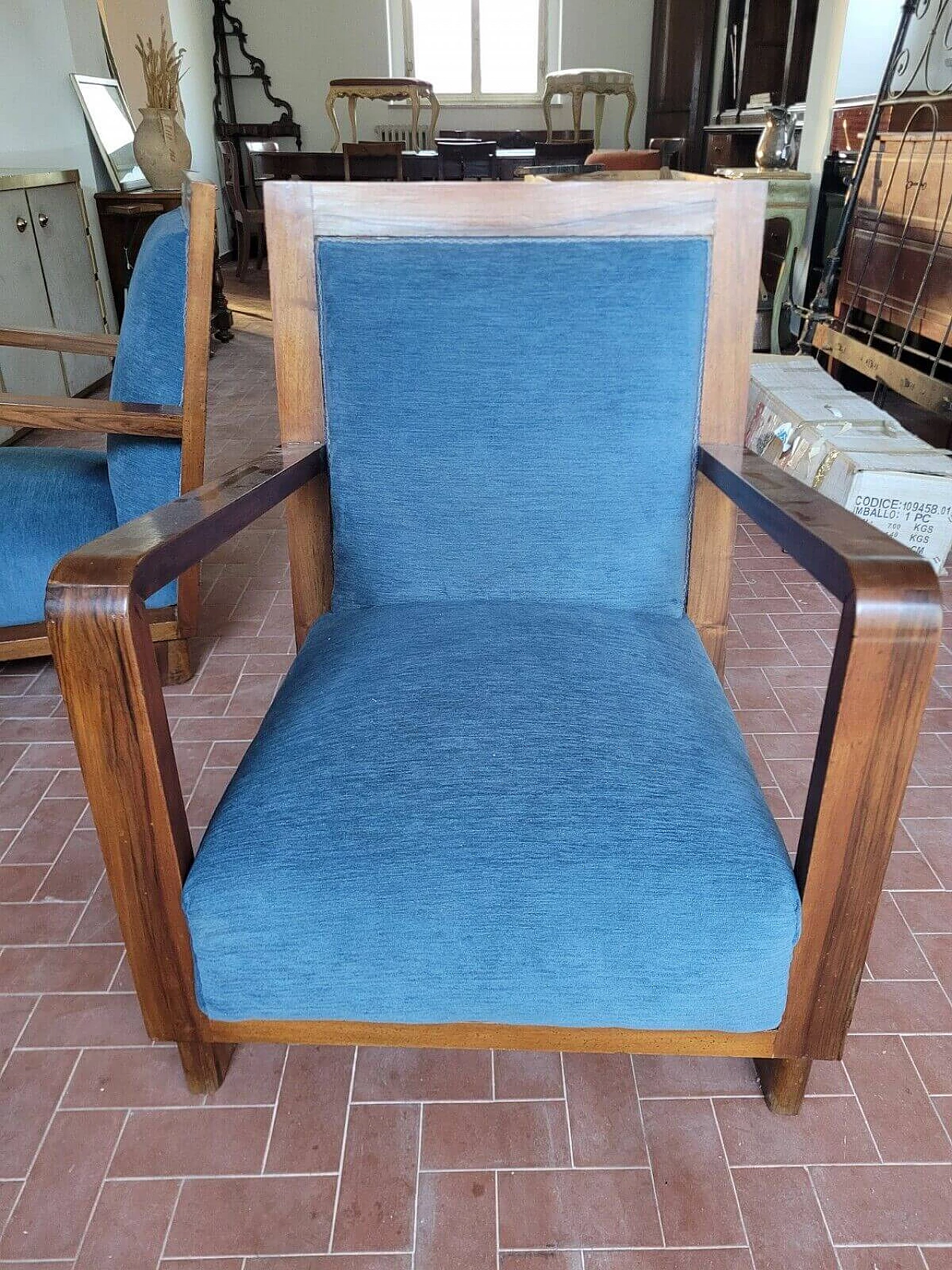 Coppia di poltrone Art Decò in noce, anni '30 9