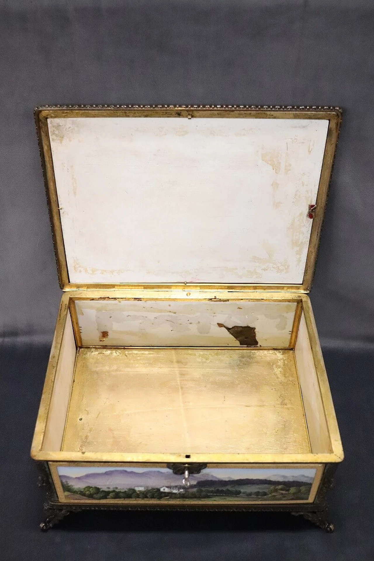Bronze and hand-painted porcelain jewelry box by KPM, 19th century 8