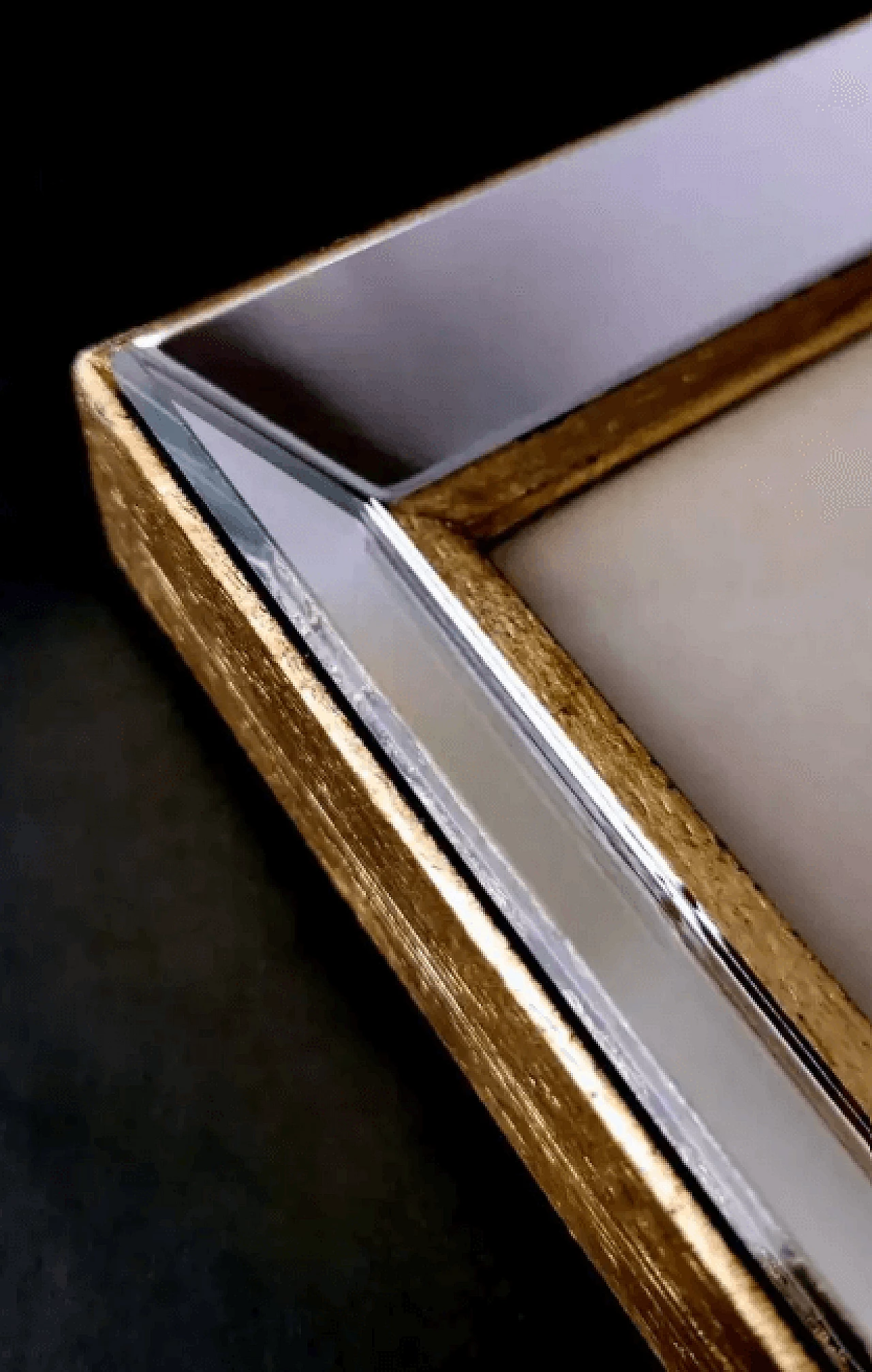 Cornice a specchio con stampe cromolitografiche inglesi con fiori, inizio '900 13