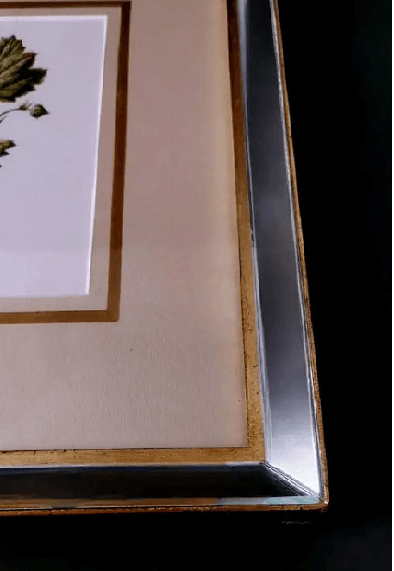 Cornice a specchio con stampe cromolitografiche inglesi con fiori, inizio '900 14