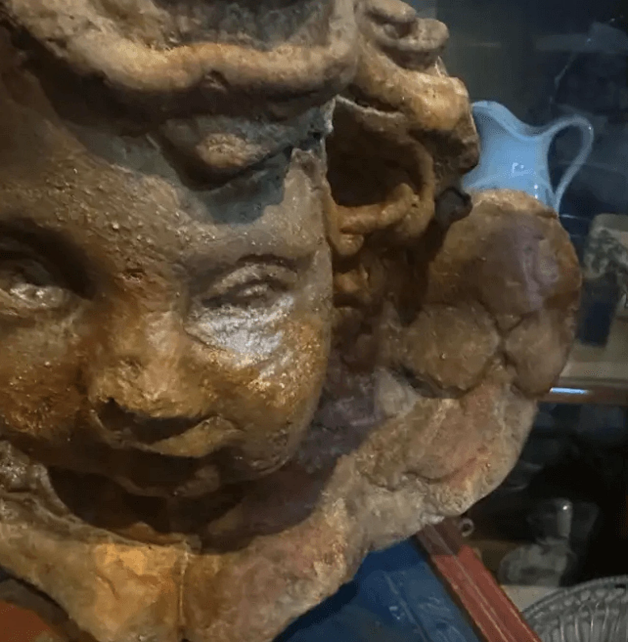 Coppia di angeli siciliani in pietra in stile barocco, anni '30 12