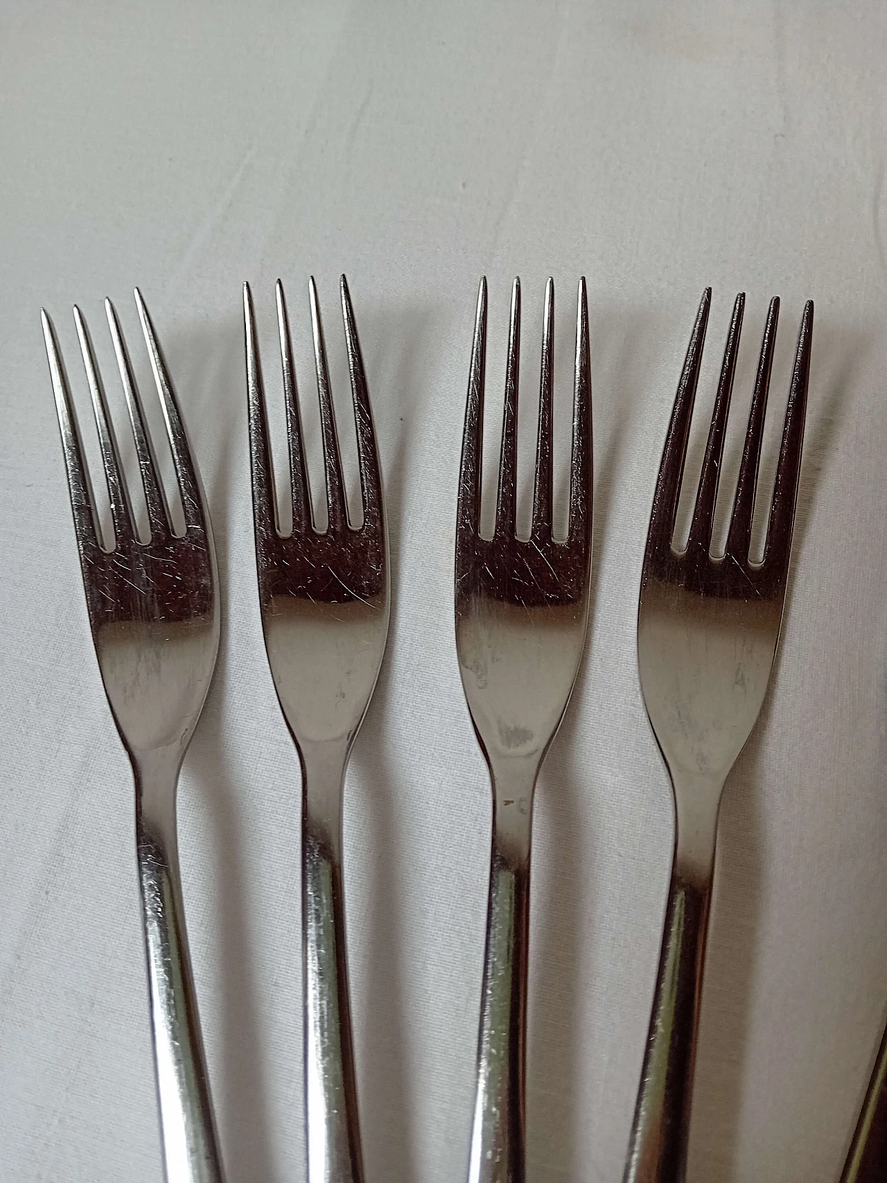 Stainless steel cutlery service by Pinti 1929 4
