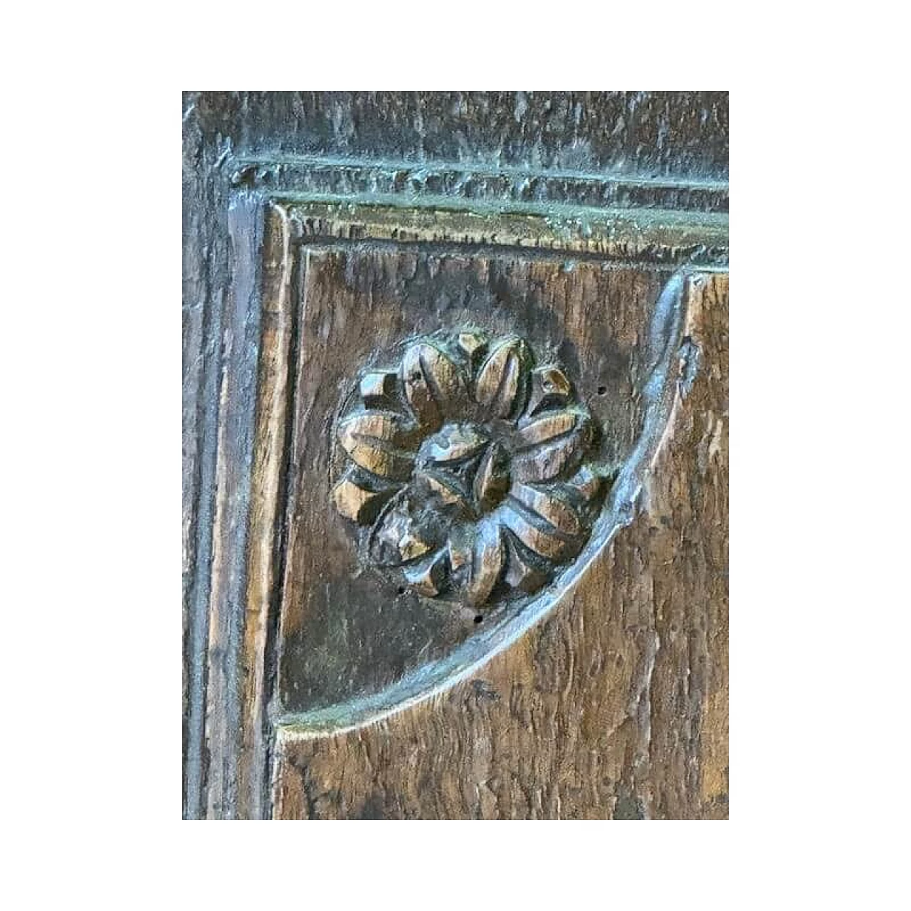 Sideboard with two wooden doors, late 18th century 7