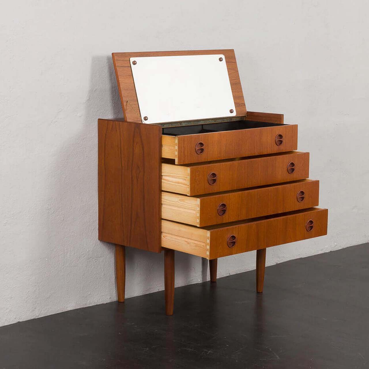 Danish four-drawer dresser with mirrored top, 1960s 5