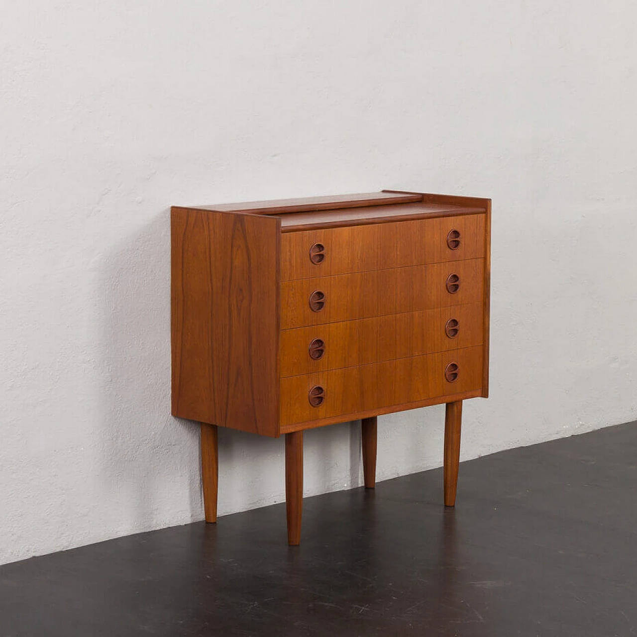 Danish four-drawer dresser with mirrored top, 1960s 6