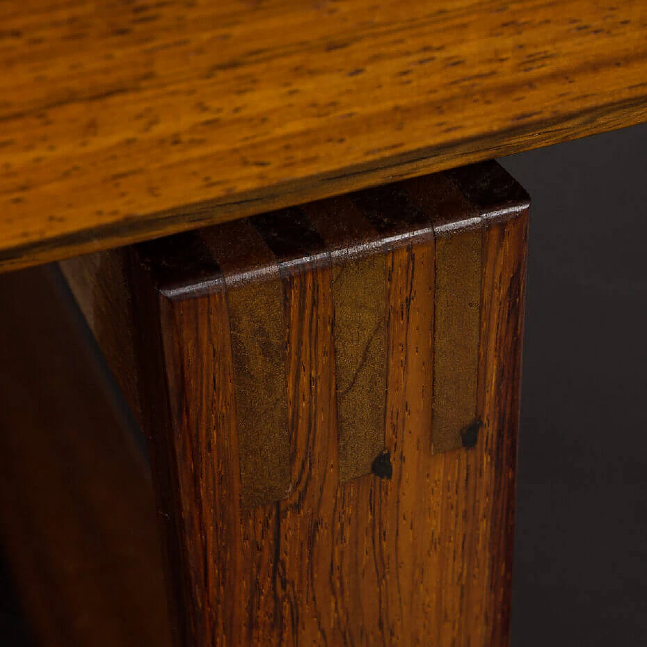 Rosewood desk by Torben Valeur & Henning Jensen for Dyrlund, 1960s 15