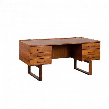 Rosewood desk by Torben Valeur & Henning Jensen for Dyrlund, 1960s
