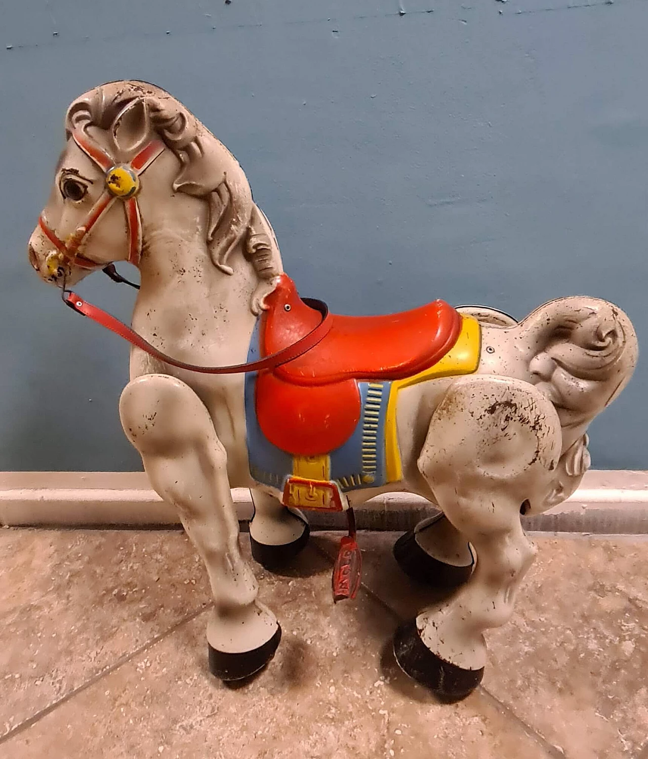 Cavallo giocattolo a pressione Mobo Bronco di D. Sebel & Co, anni '50 2