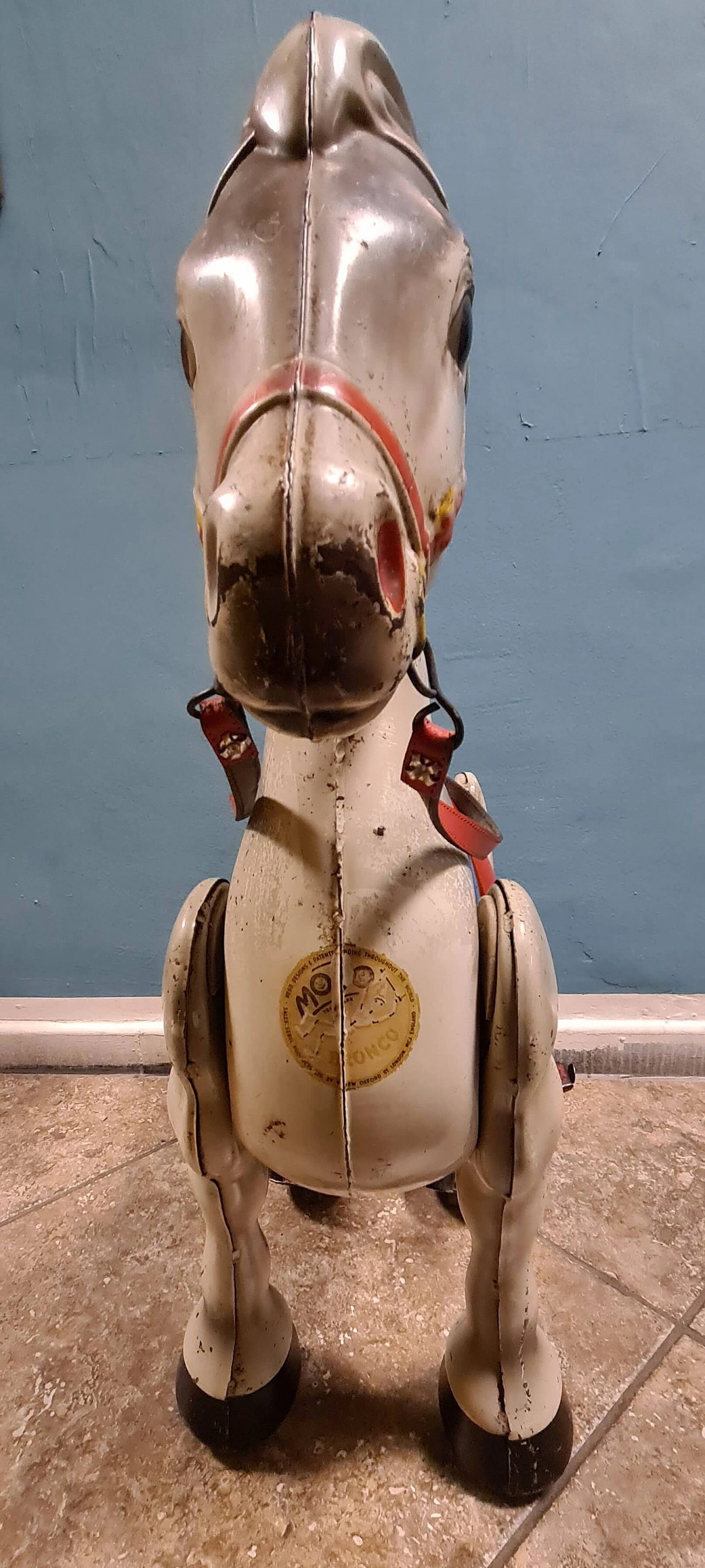 Cavallo giocattolo a pressione Mobo Bronco di D. Sebel & Co, anni '50 8