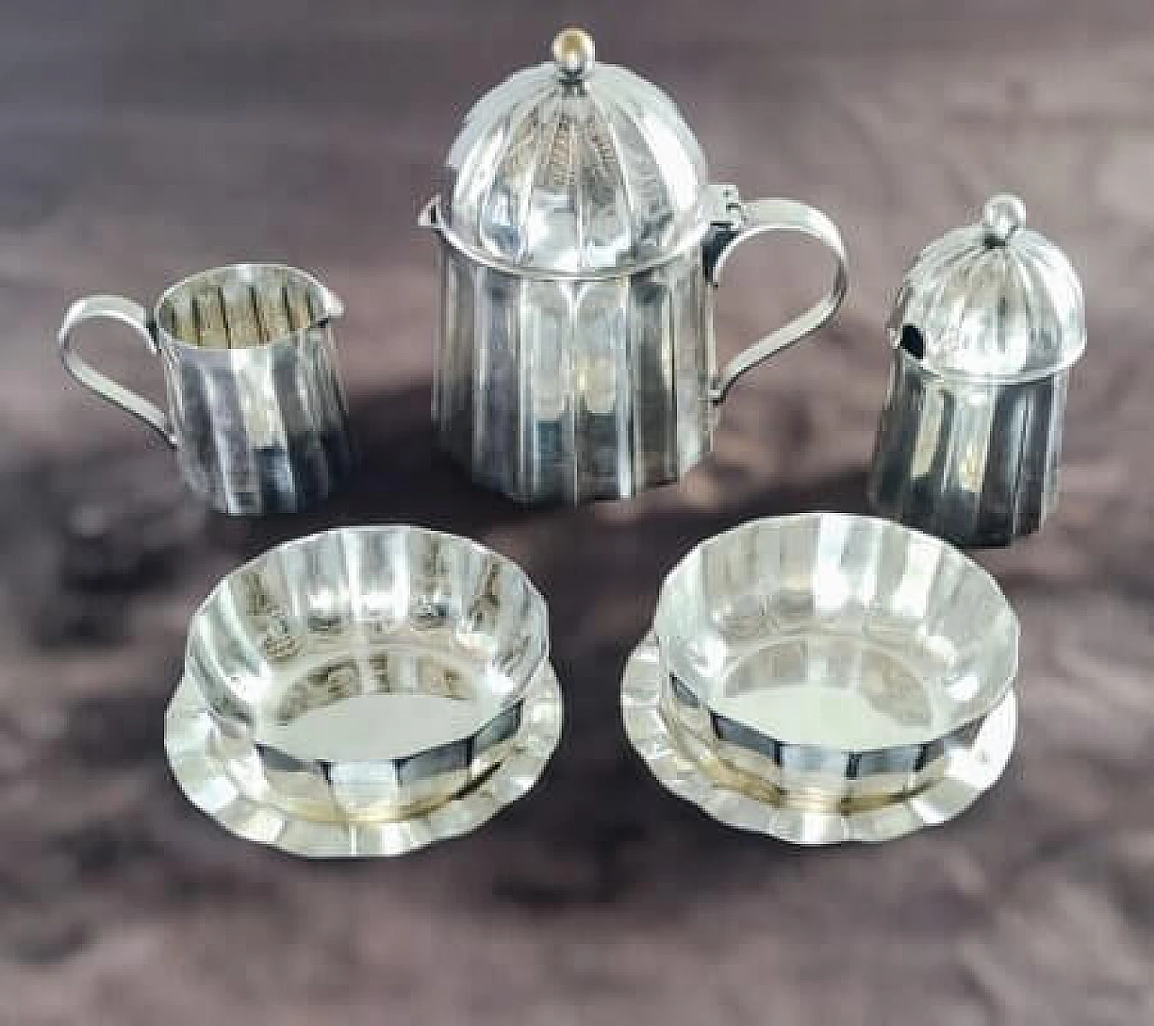 Silver tea set by Massimo Vignelli for Gioielleria Calegaro, 1980s 2