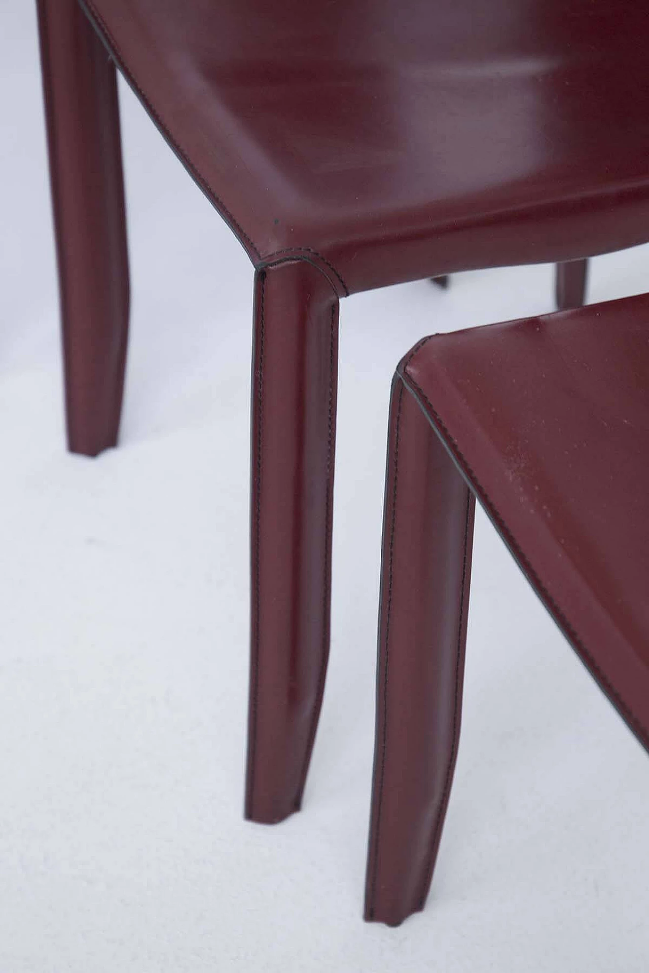 6 sedie da tavolo in pelle bordeaux per Cattelan Italia, anni '80 1380244