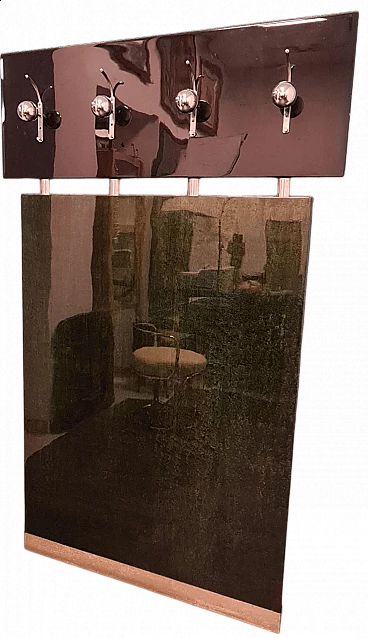 Appendiabiti da parete in legno laccato con dettagli cromati, anni '70