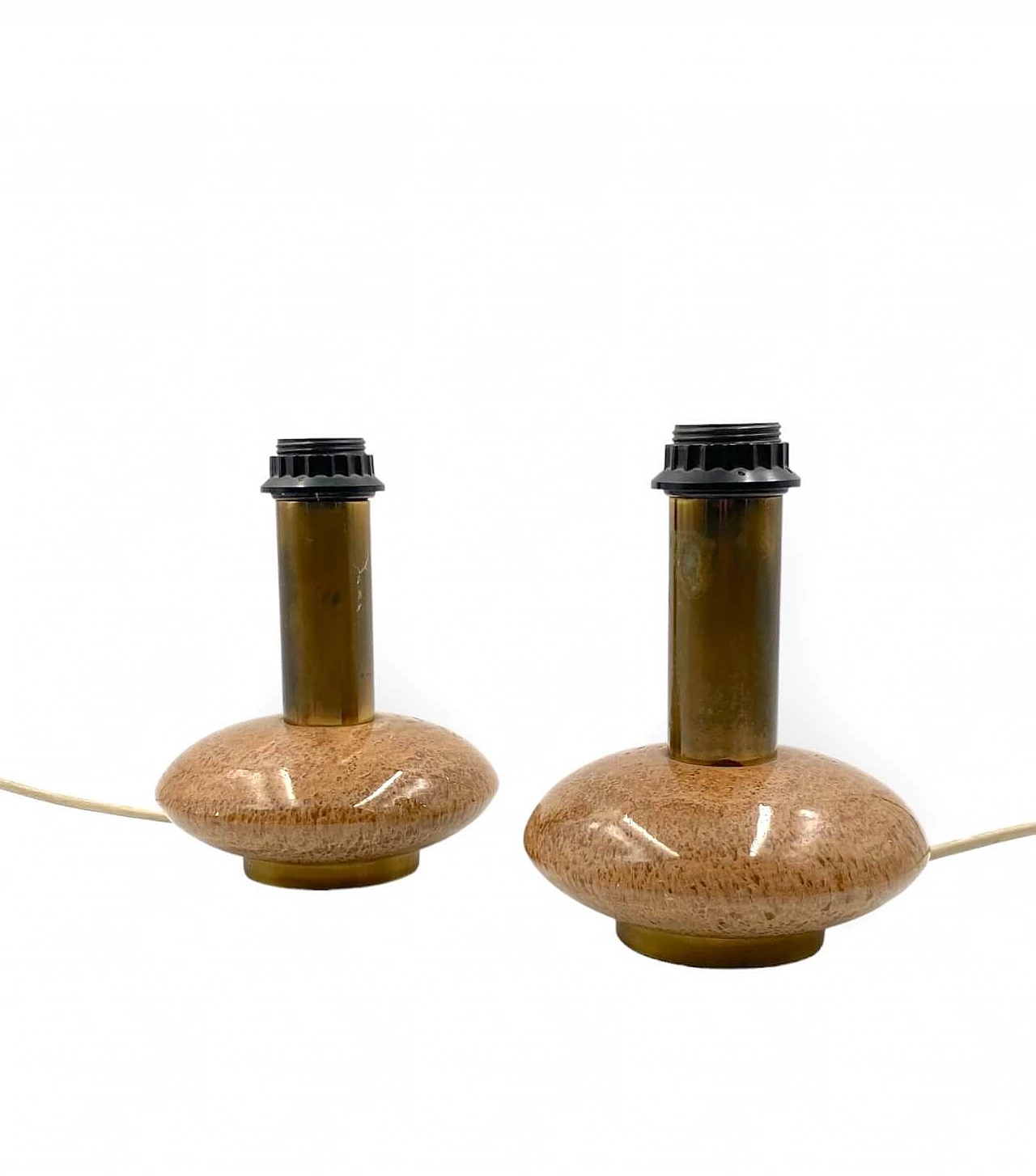 Pair of Hollywood Regency table lamps in pink granite and brass, 1970s 1