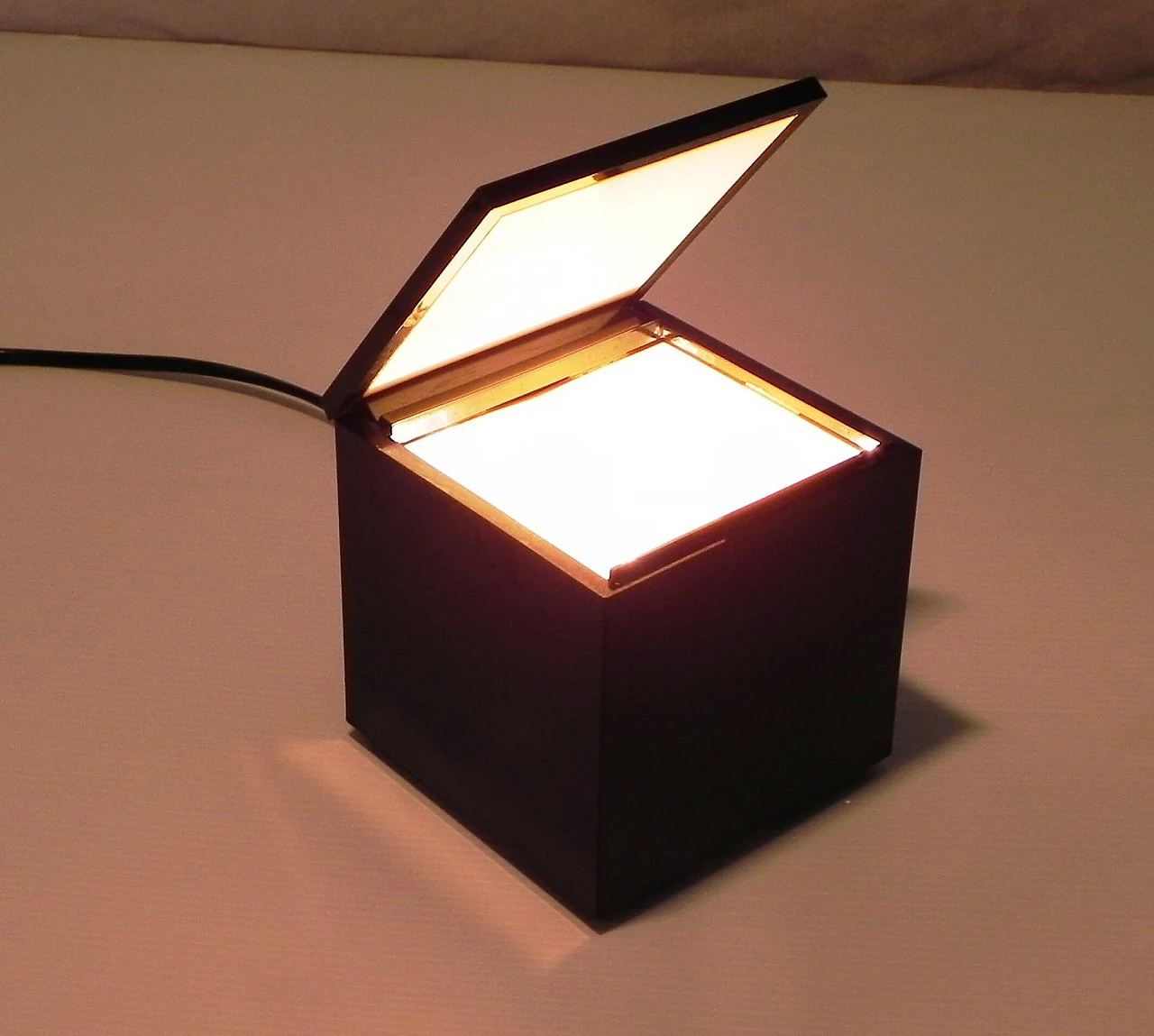 Cuboluce table lamp by Bettonica and Melocchi for Cini&Nils, 1970s