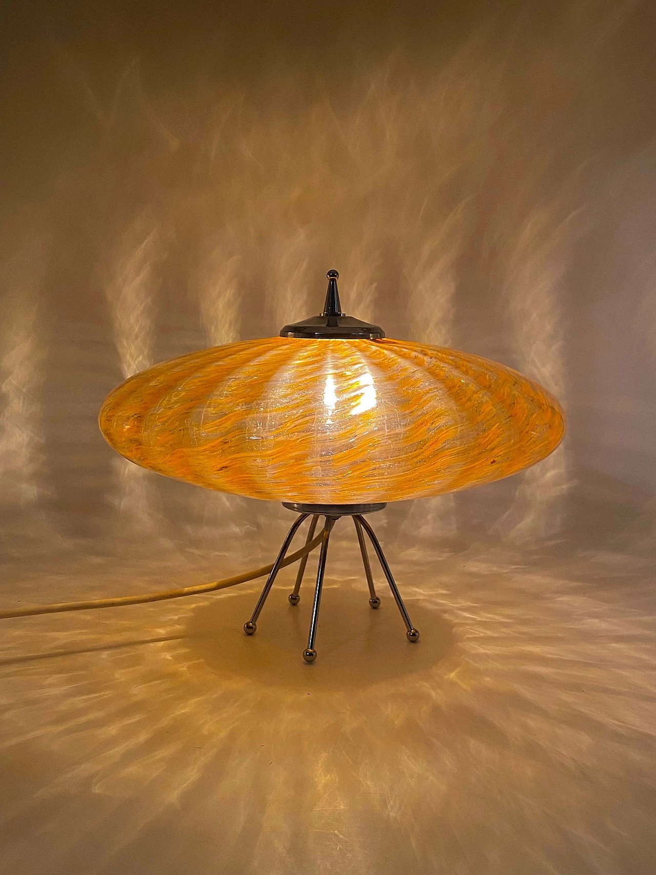 Lampada da tavolo Ufo a disco volante in vetro di Murano arancione, anni '70 18