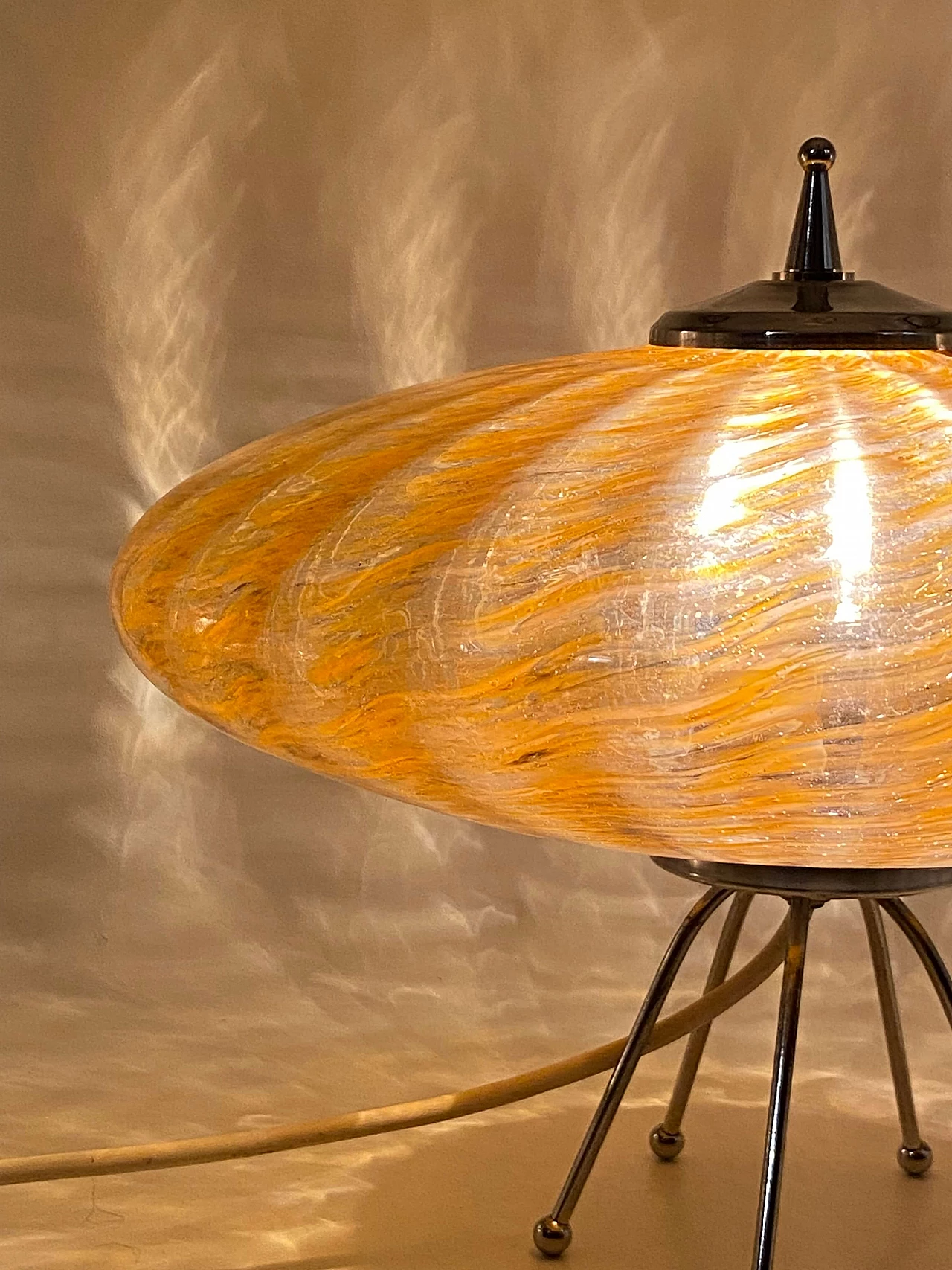Ufo flying disc table lamp in orange Murano glass, 1970s 20