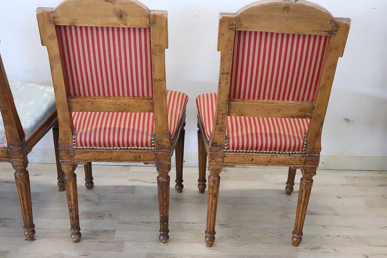 4 Louis XVI chairs in solid walnut and fabric, 18th century 10