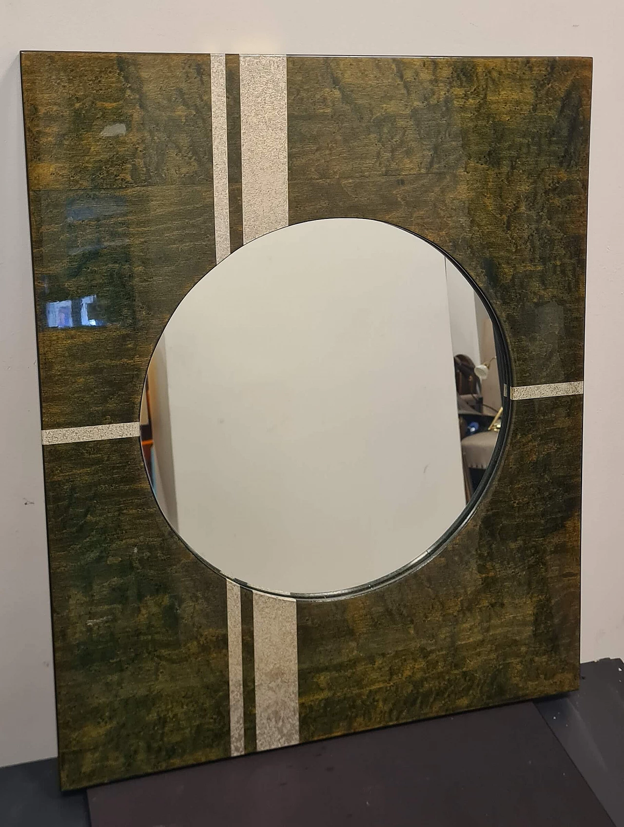 Round mirror with rectangular frame in green lacquered wood, 1970s 2