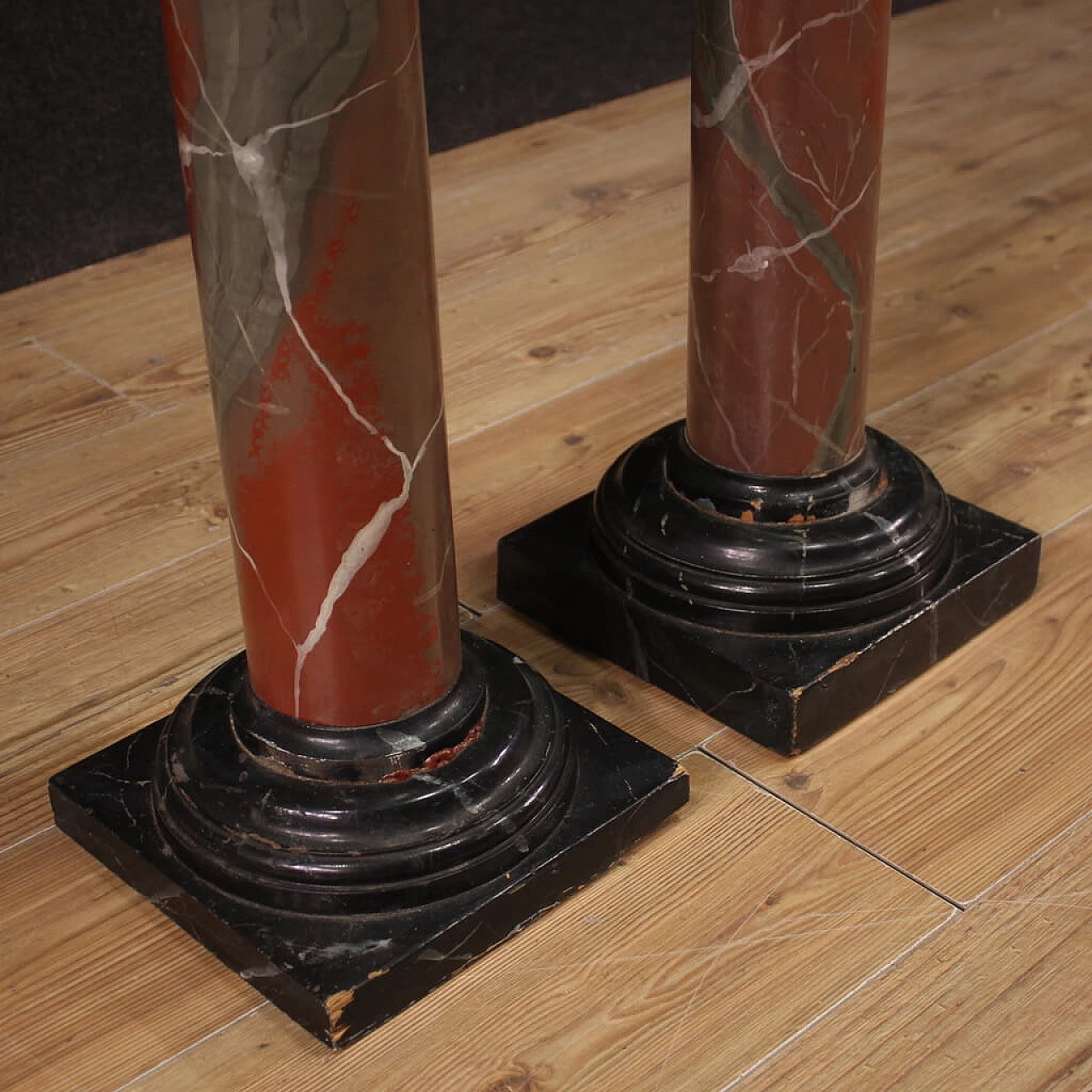 Pair of faux marble lacquered columns, 1960s 5