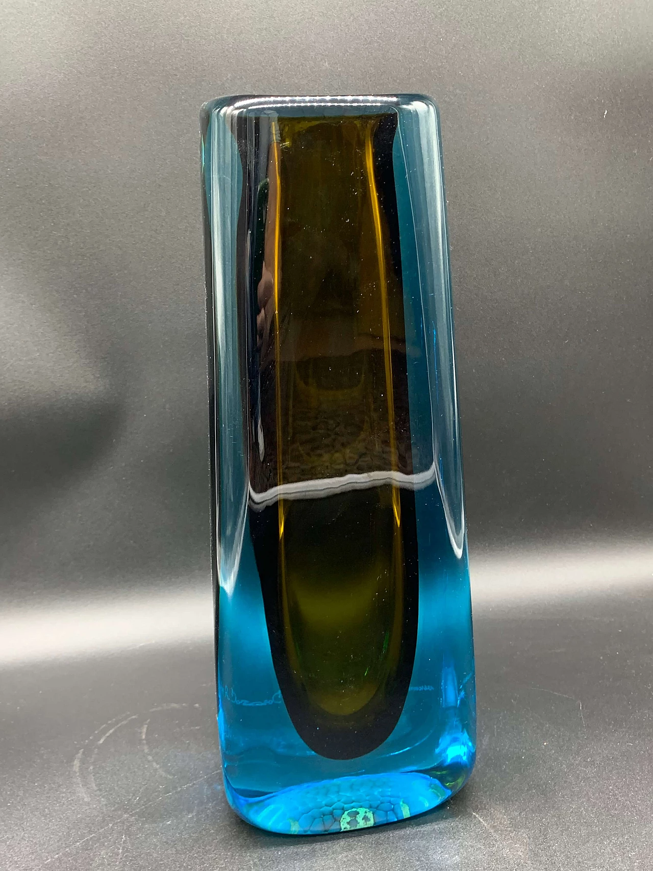 Vaso in vetro verde e blu di R. Dordoni per Venini, anni 2000 1