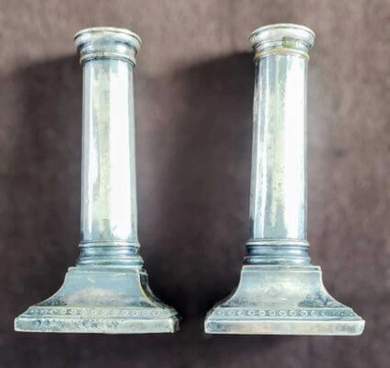 Coppia di candelabri Impero placcati in argento, '800 2