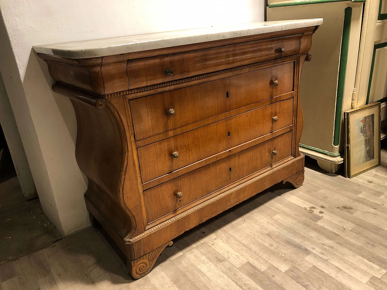 Piedmontese Charles X walnut and marble commode, first half of the 19th century 3