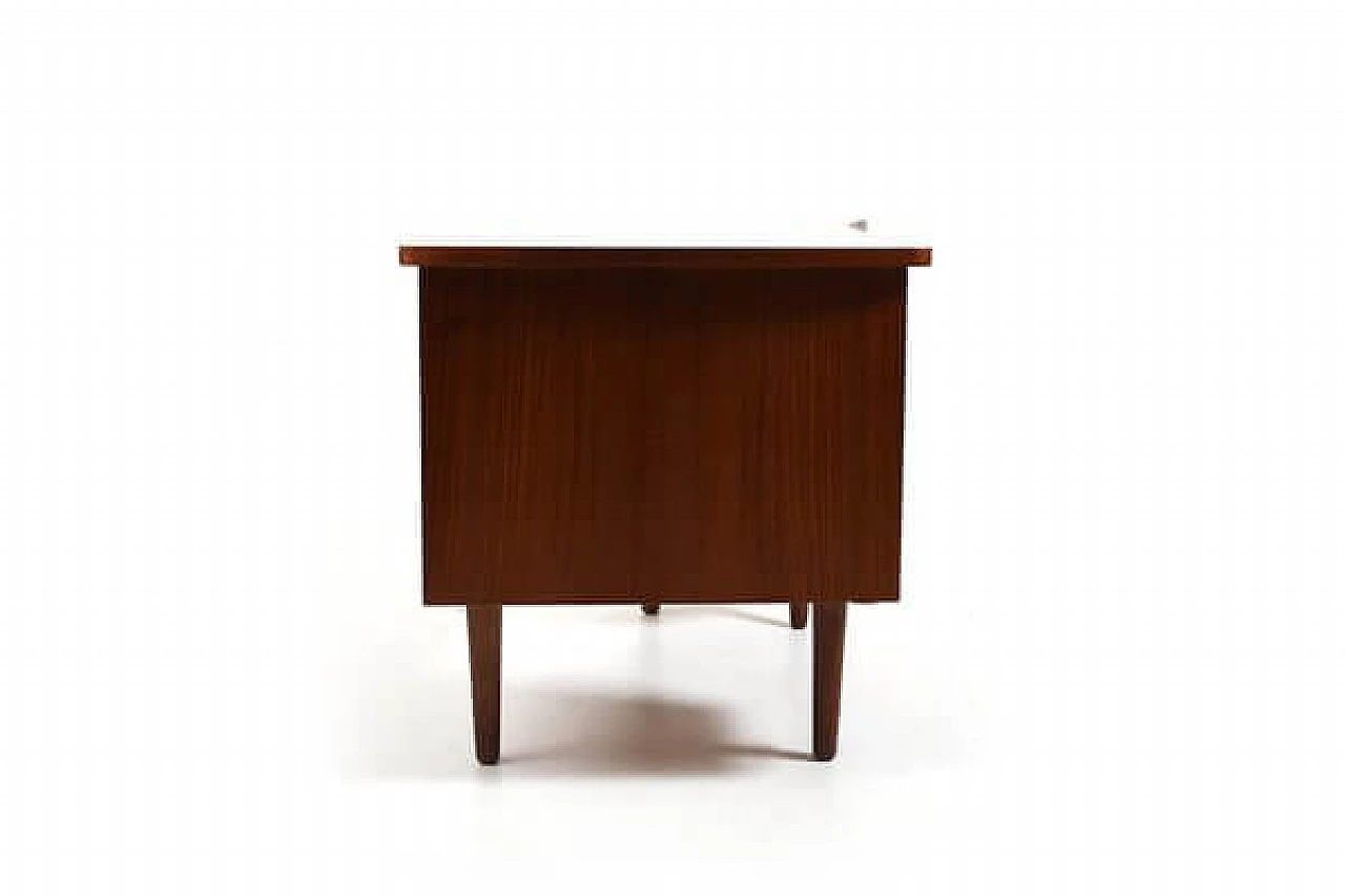 Kidney 54 teak desk by Feldballes Møbelfabrik, 1950s 13