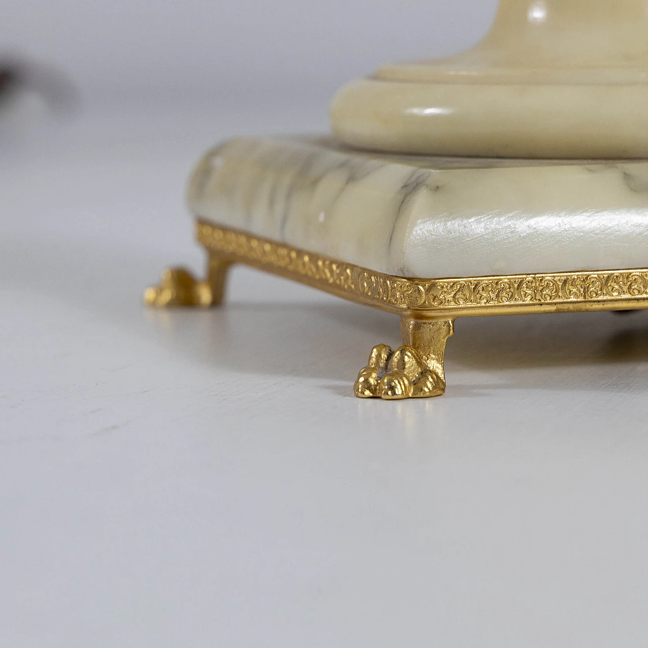 Coppia di lampade da tavolo in alabastro di Volterra, anni '70 4