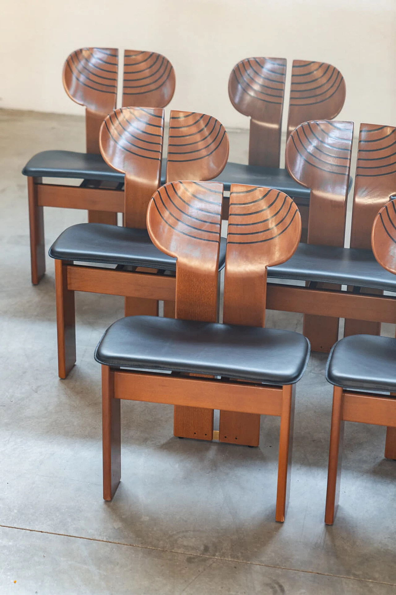 12 Africa Chairs by Afra & Tobia Scarpa for Maxalto, 1980s 2