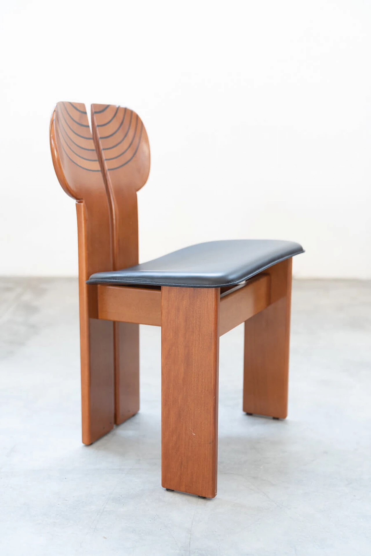 12 Africa Chairs by Afra & Tobia Scarpa for Maxalto, 1980s 19