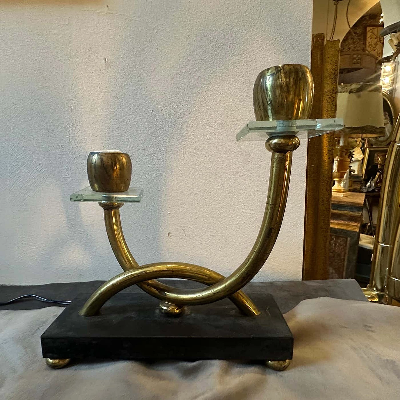 Pair of brass, marble and glass table lamps in the style of Gio Ponti, 1930s 10