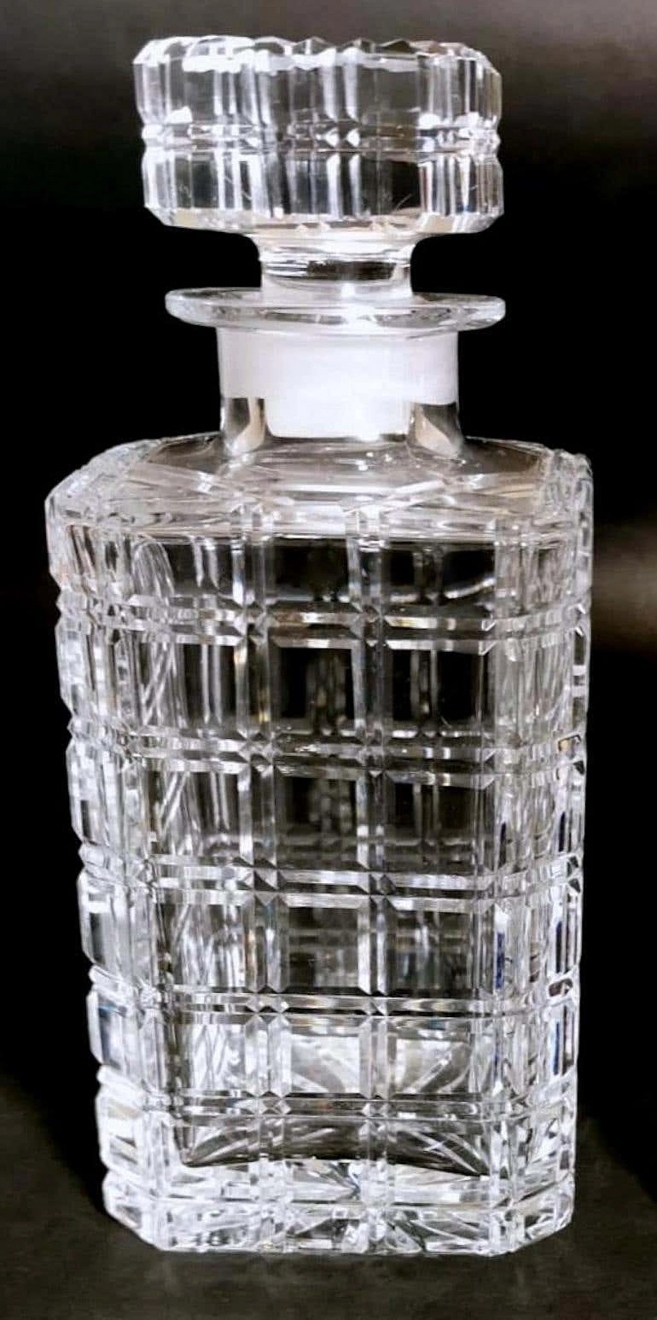 Whisky bottle in ground Florentine crystal, 1990s 8
