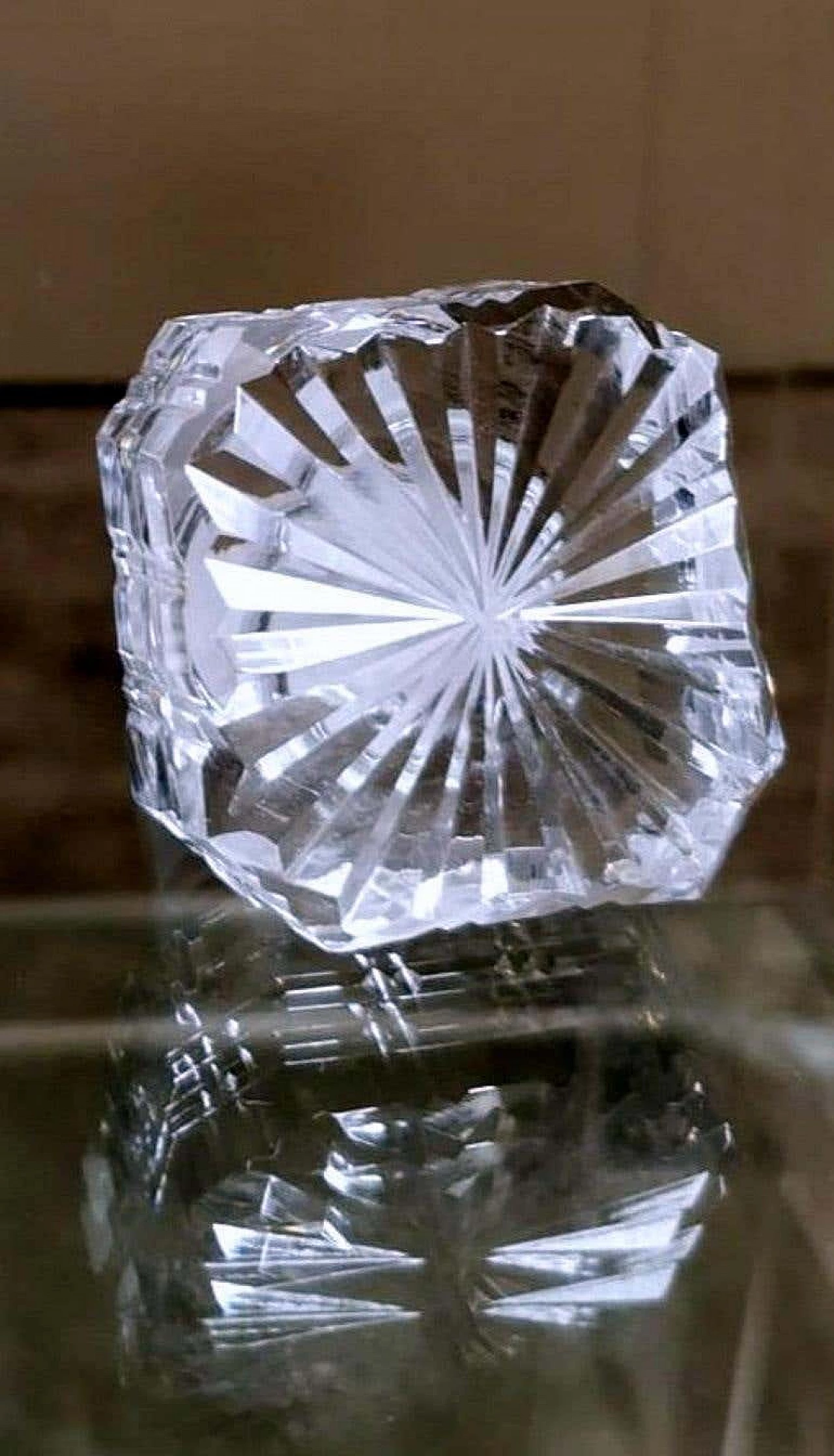 Whisky bottle in ground Florentine crystal, 1990s 12