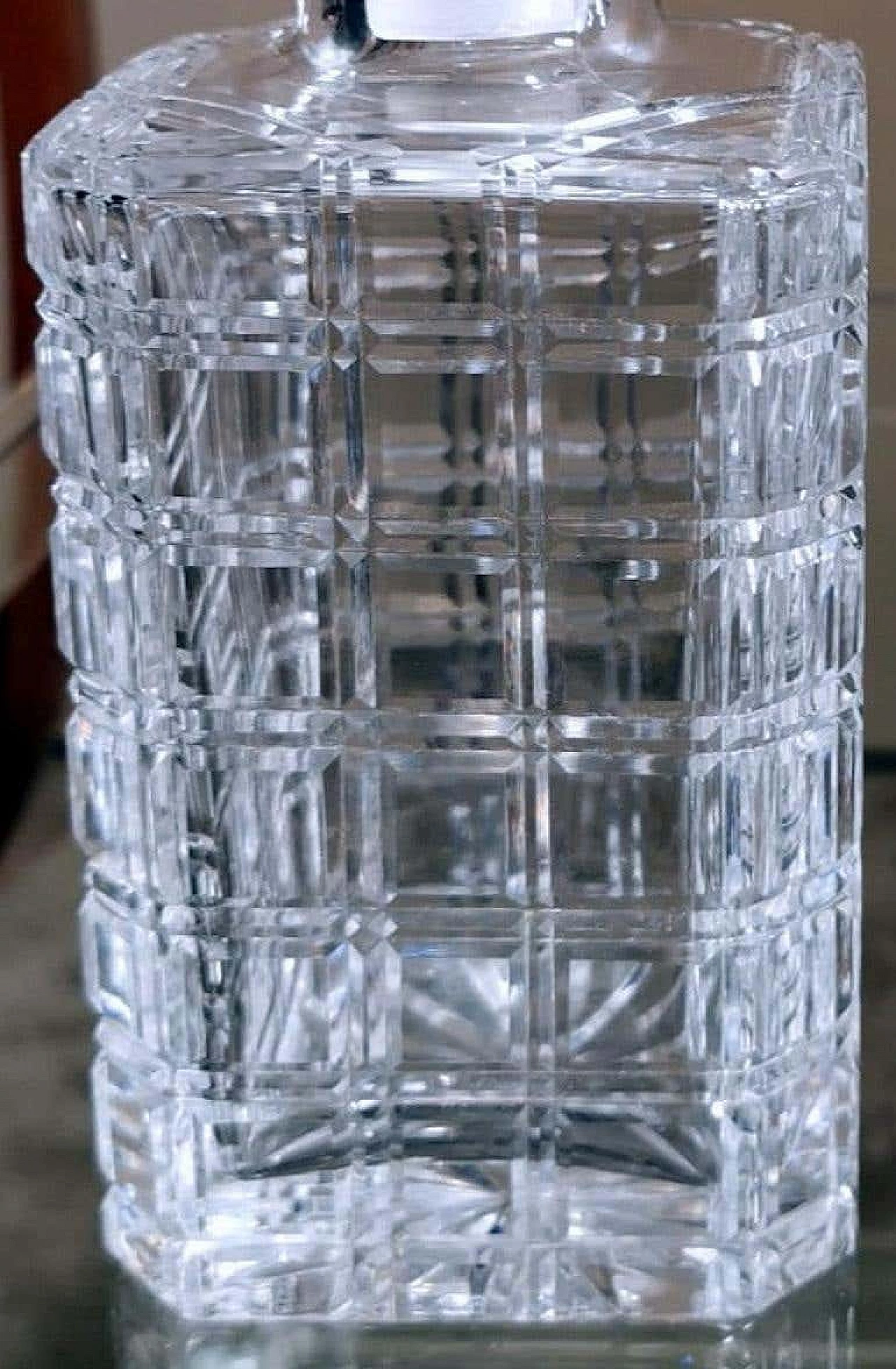 Whisky bottle in ground Florentine crystal, 1990s 15
