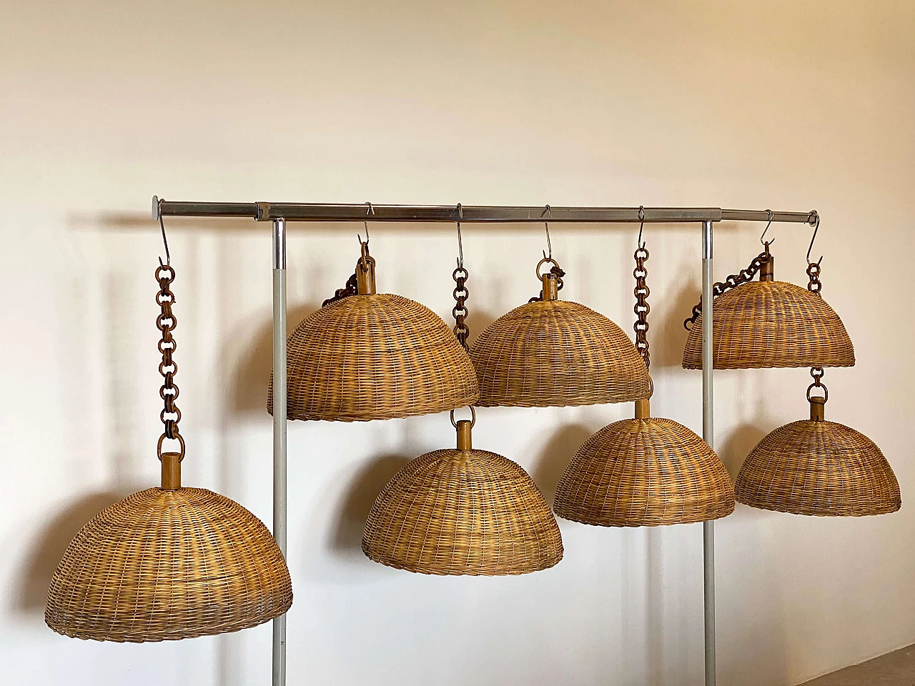 7 Hanging lamps in wicker and bamboo, 1970s 4