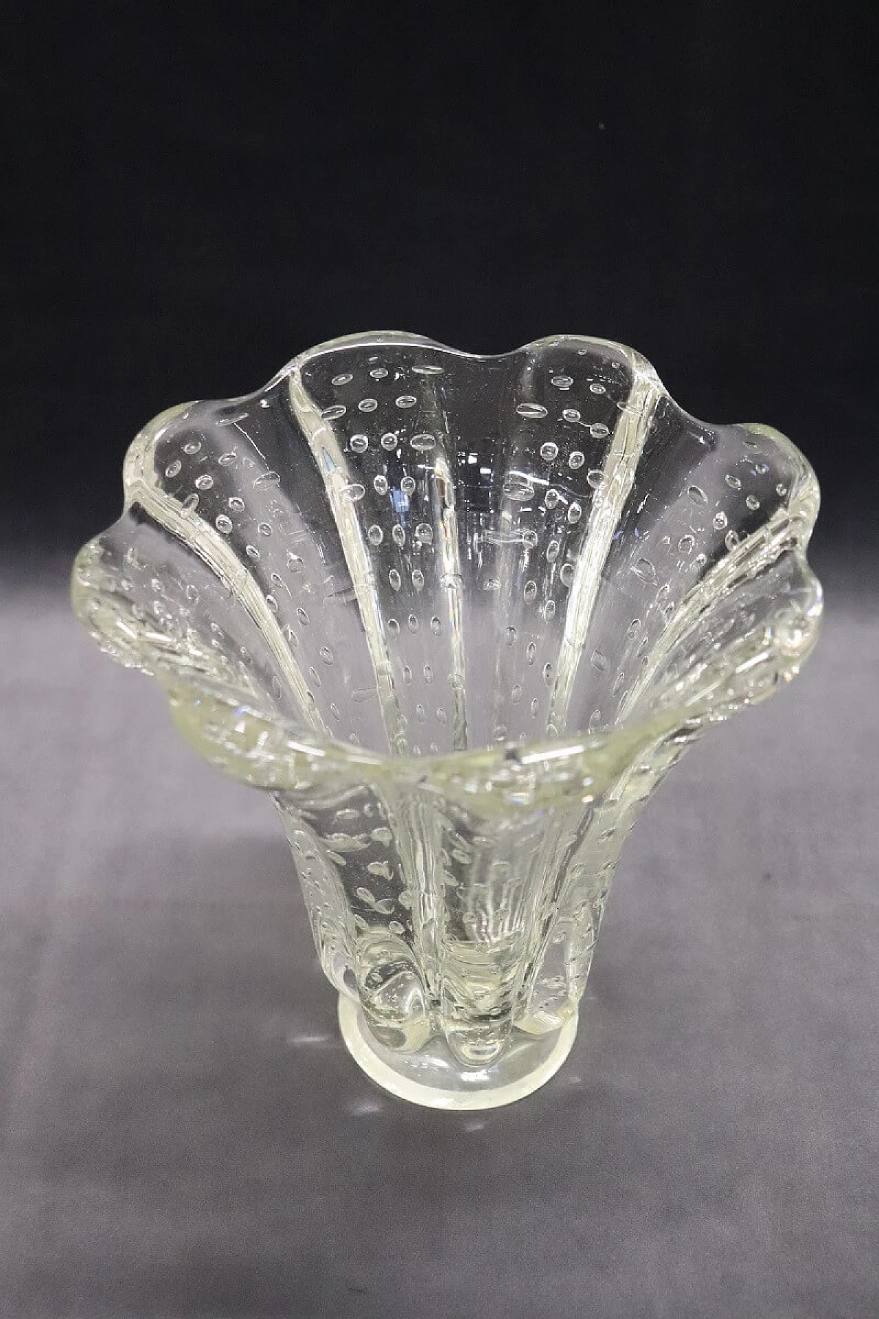 Murano glass vase in the style of Ercole Barovier, 1950s 2