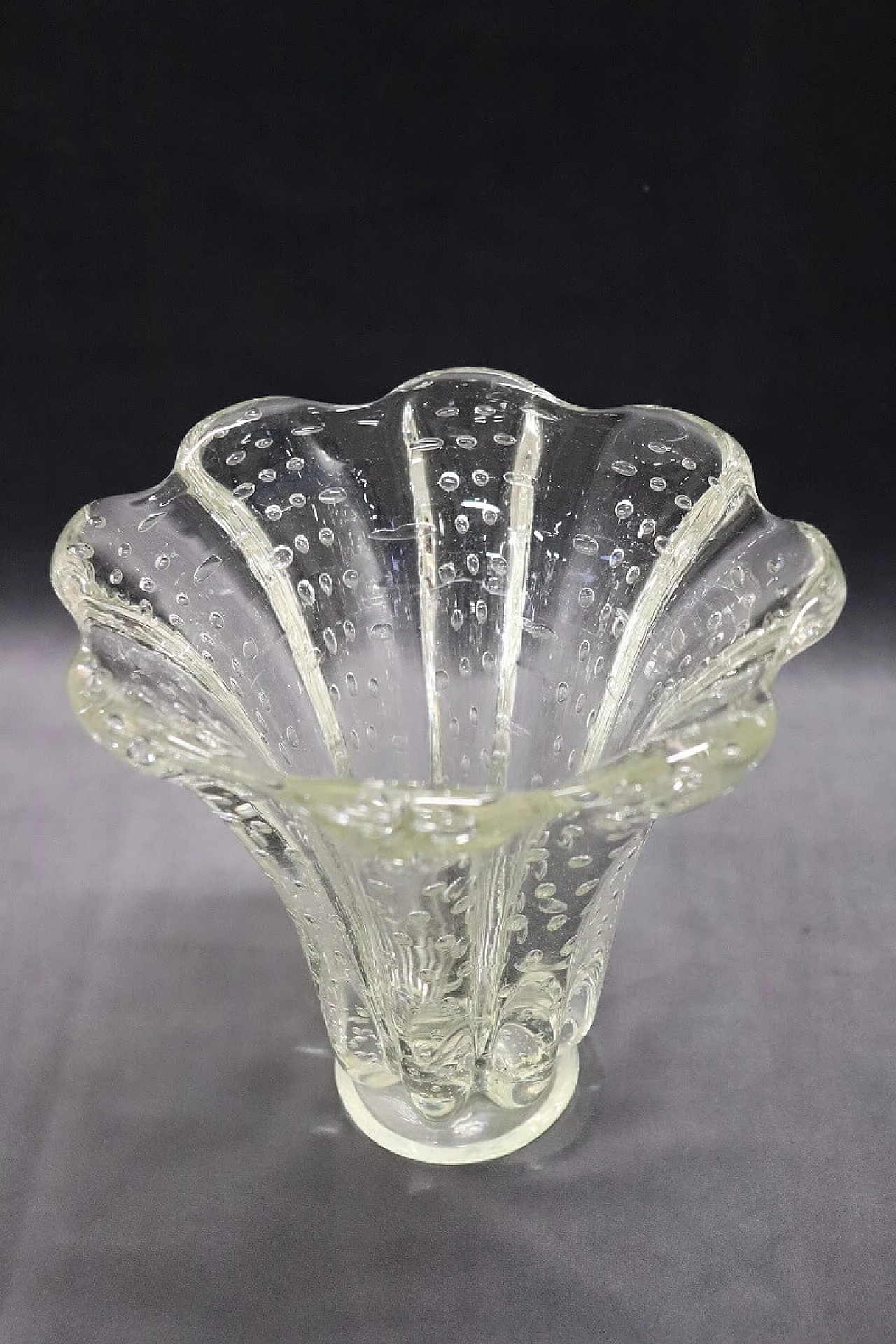 Murano glass vase in the style of Ercole Barovier, 1950s 8
