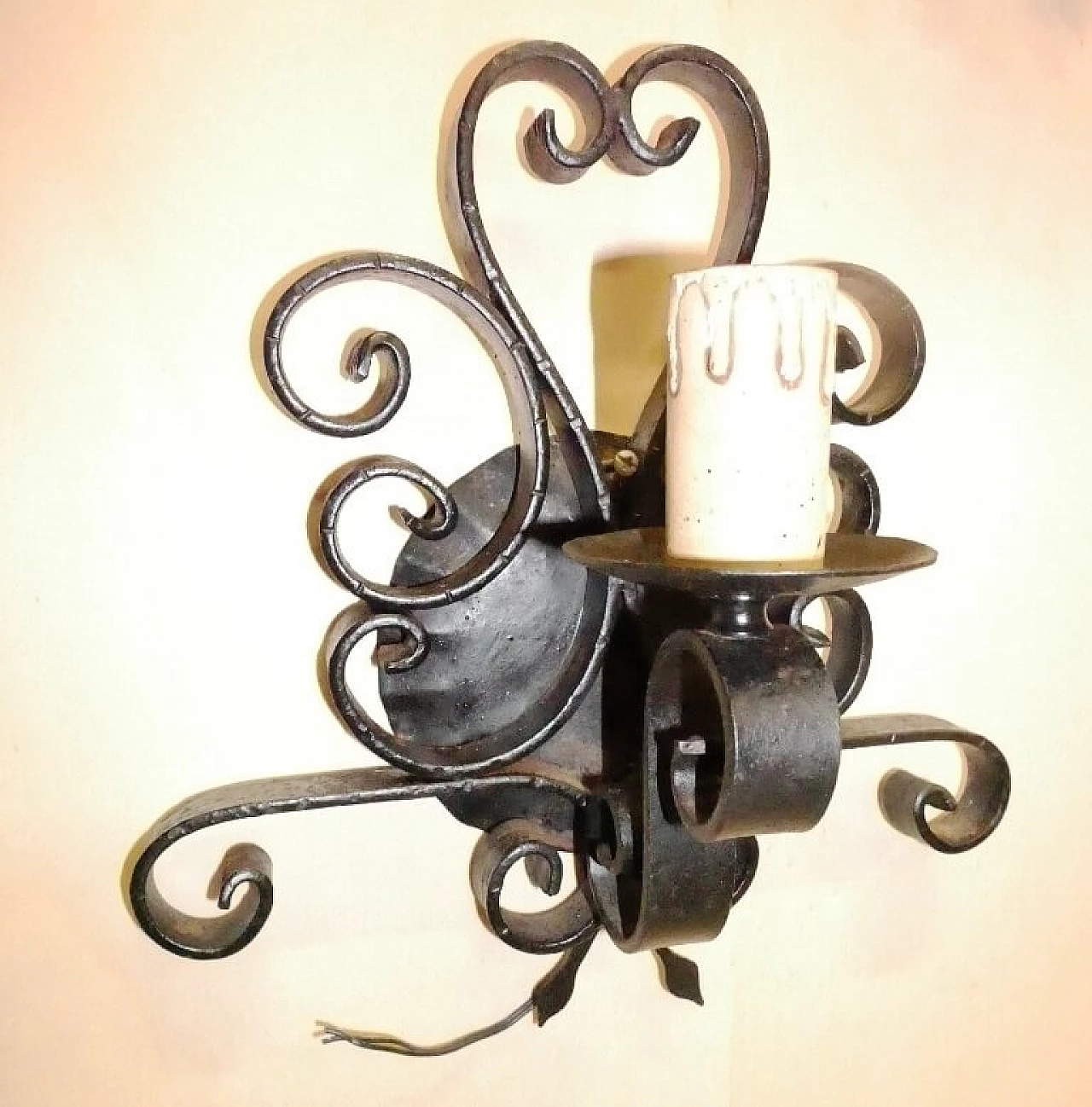 5 Wall lights in wrought iron, 1970s 9