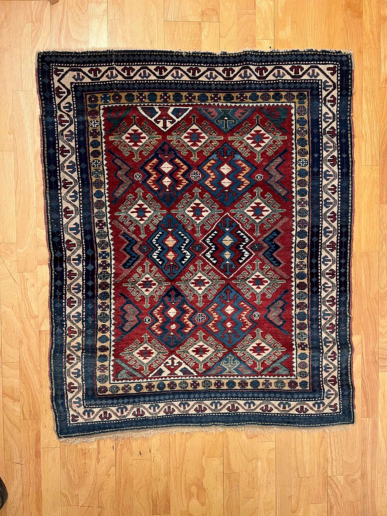 Wool Kazak rug, late 19th century 1