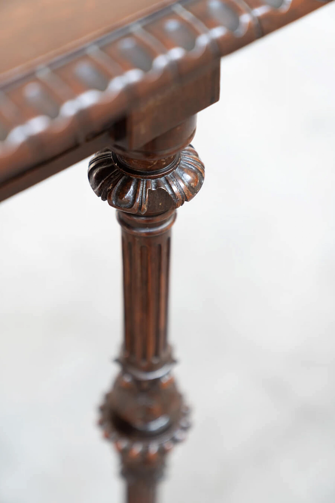 Louis XIV style solid cherry wood writing desk, late 19th century 15