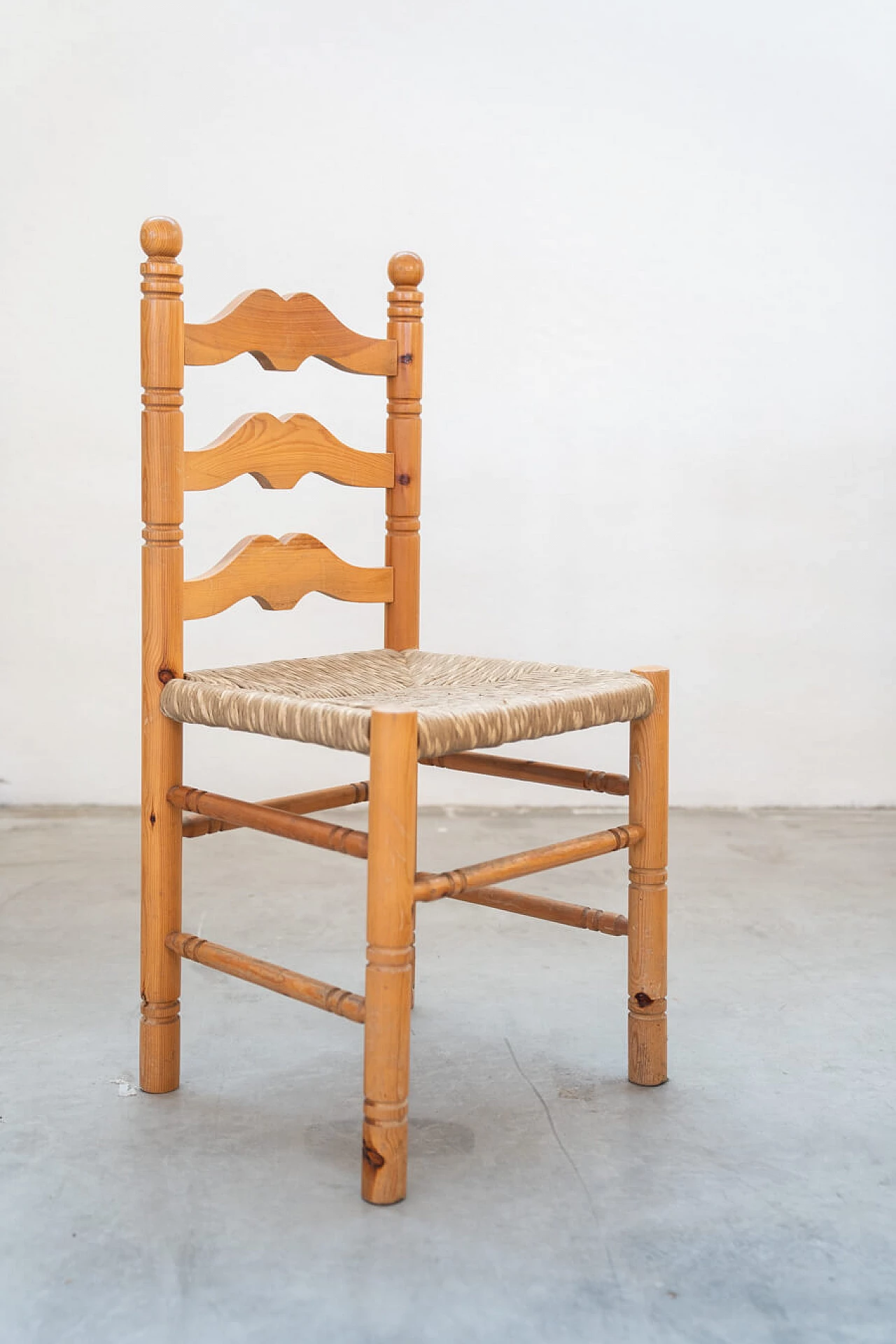12 Friulian pine chairs, 1980s 14